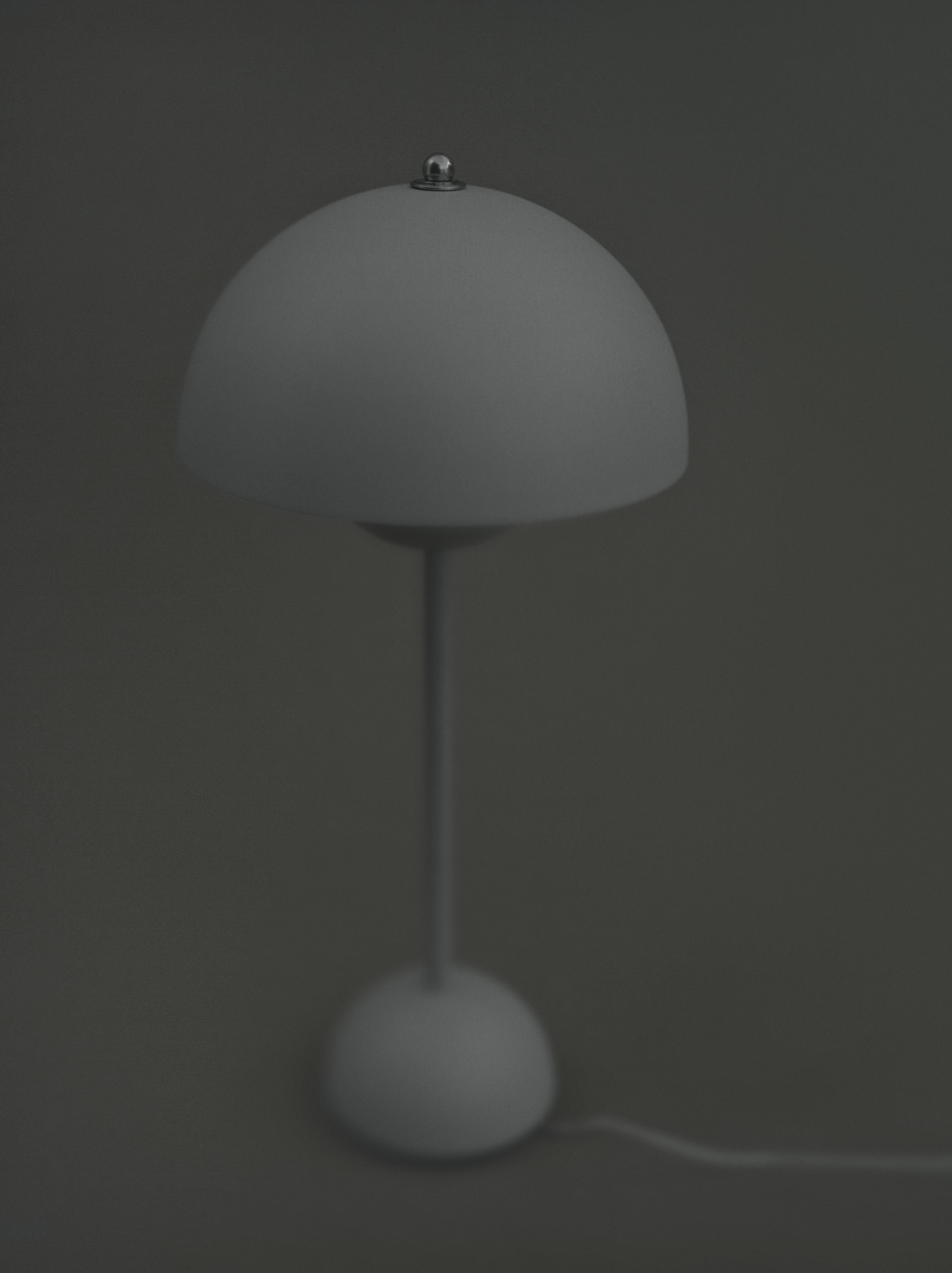 Tafellamp FLOWERPOT VP3 mat lichtgrijs