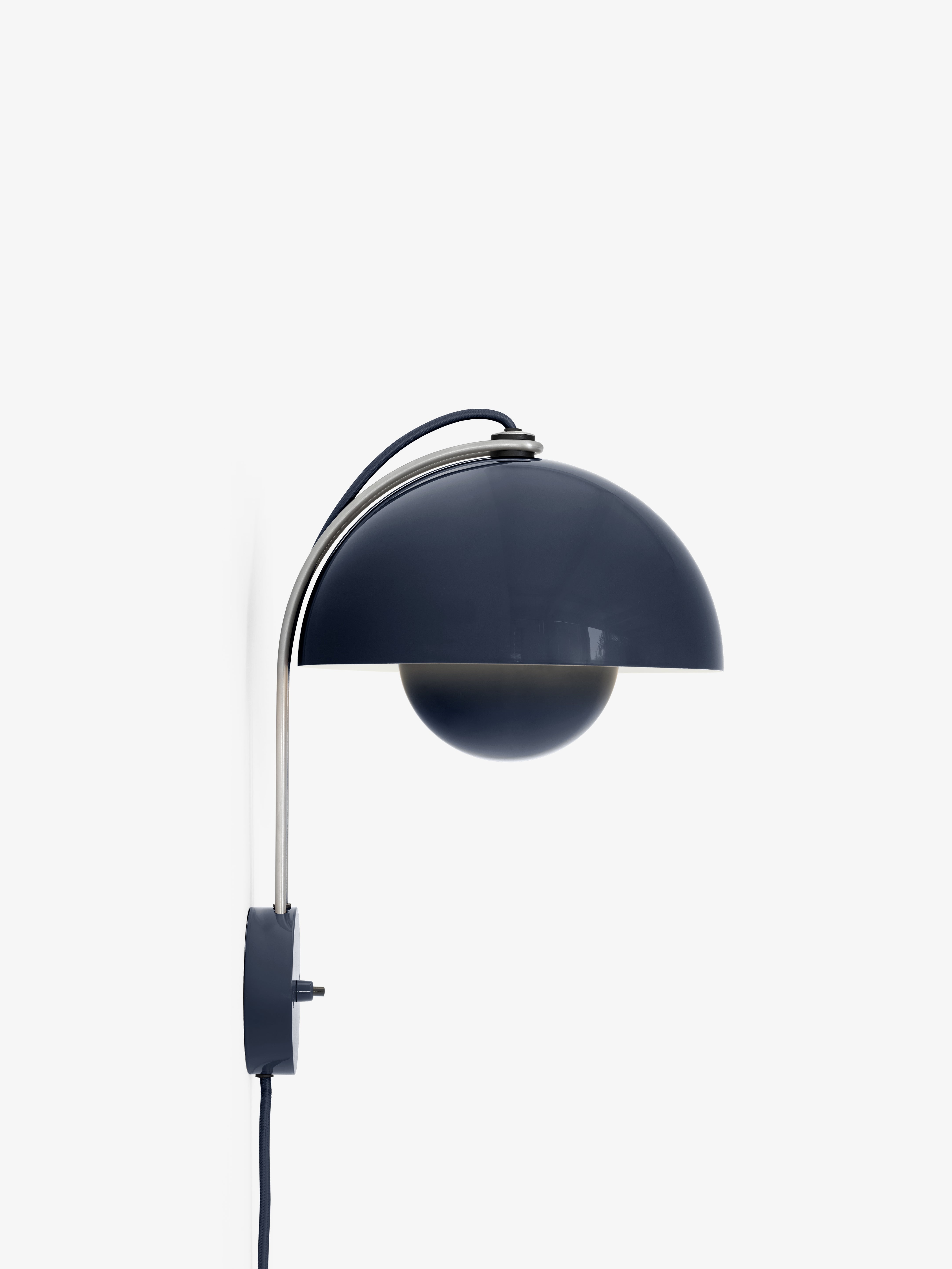 Wandlamp FLOWERPOT VP8 staal blauw