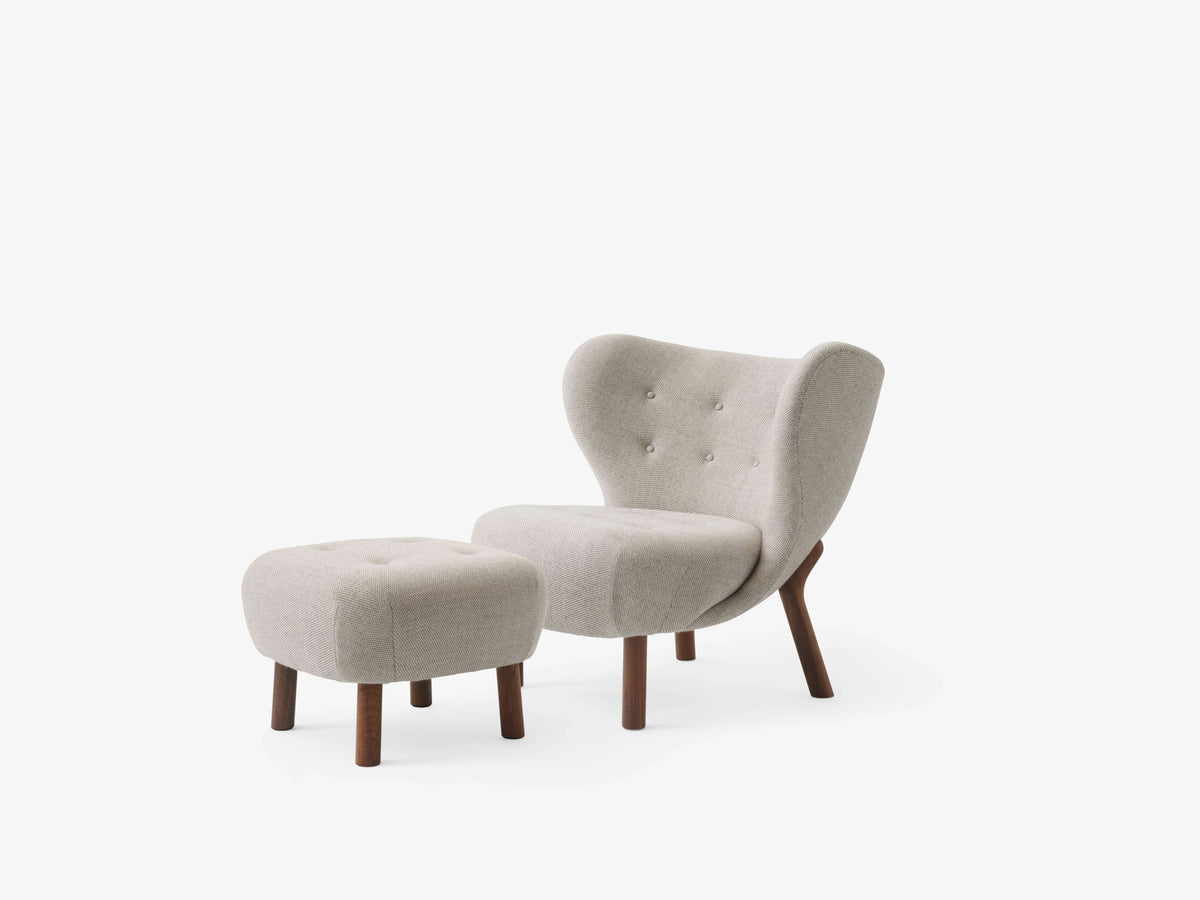 Fauteuil met voetensteun LITTLE PETRA gestoffeerd met notenhouten basis