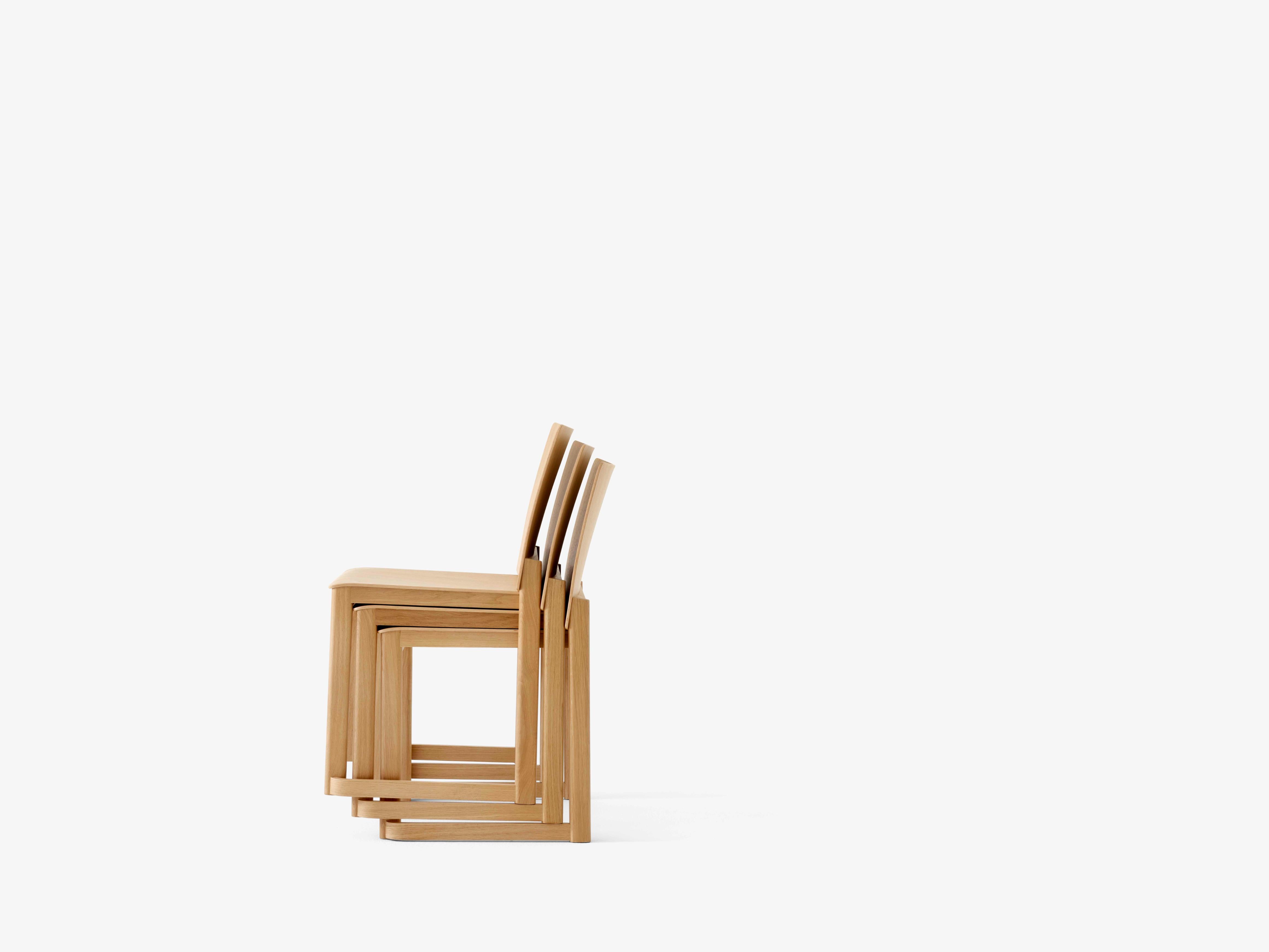 Stoel ALLWOOD AV35 gelakt eiken