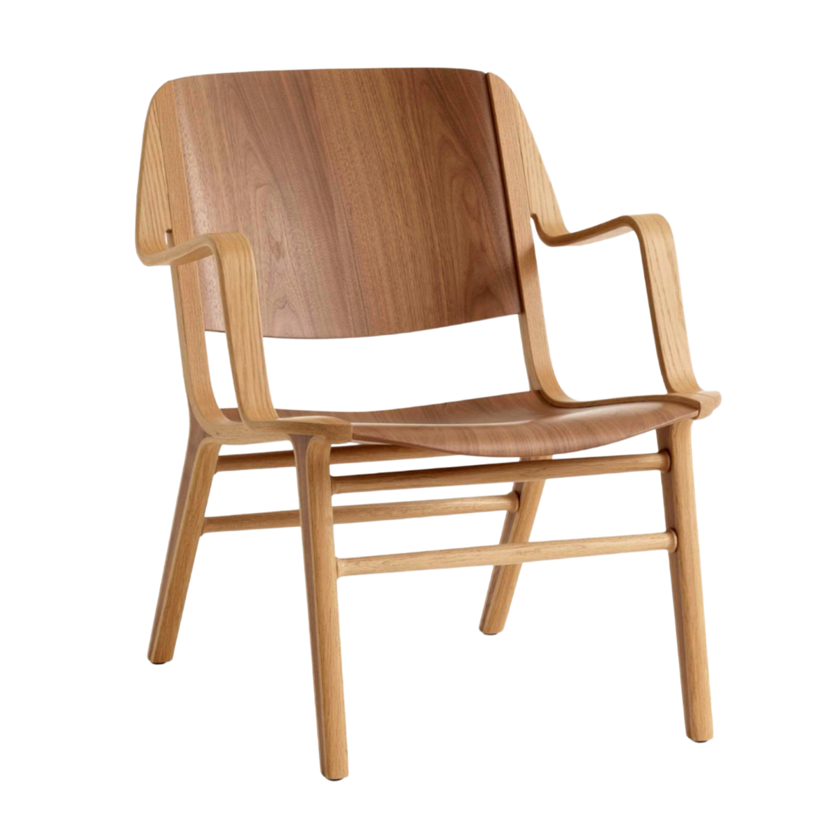 AX HM11 fauteuil gelakt eikenhout en notenhoutfineer