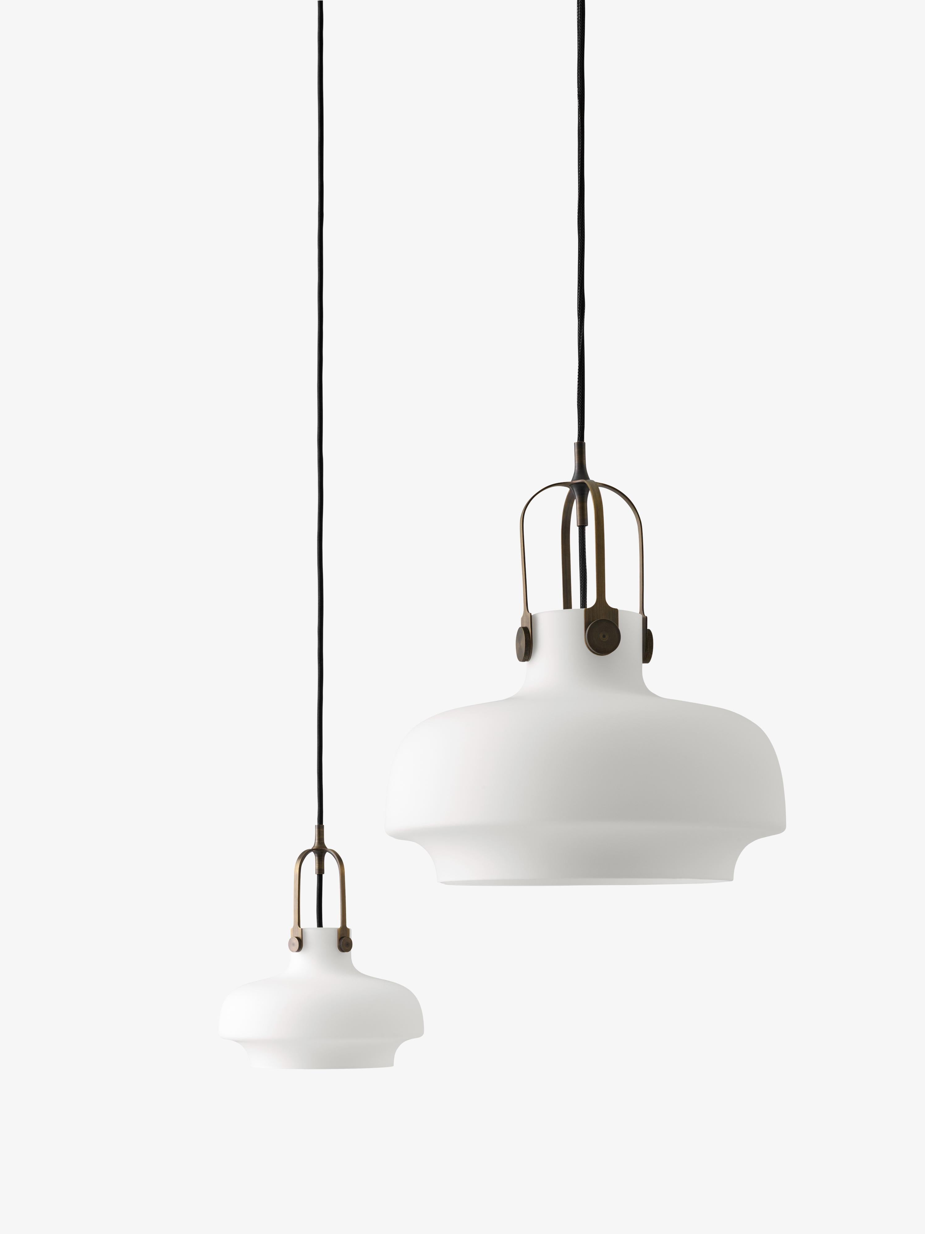 Hanglamp COPENHAGEN met opalen glazen kap en bronzen afwerking