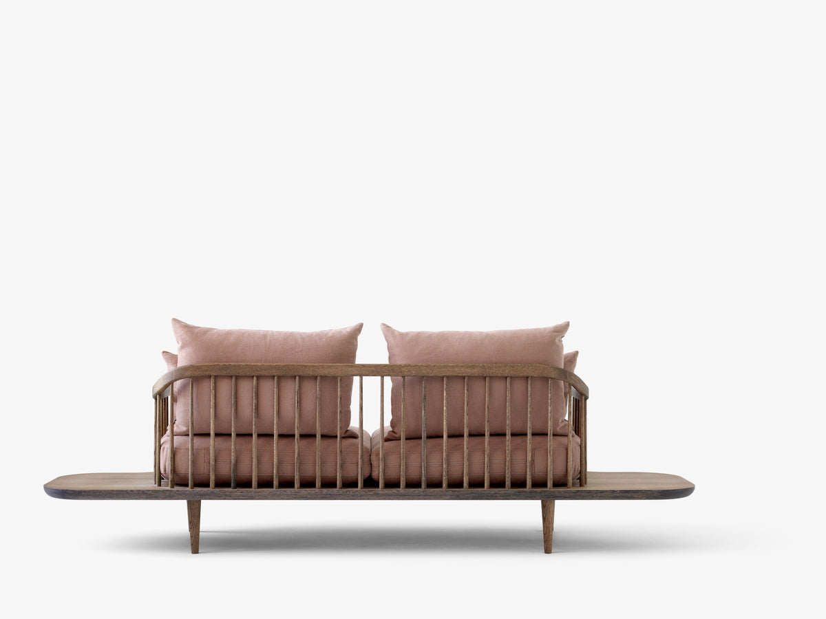 Sofa 3-zits FLY SC3 gestoffeerd met een gerookte eiken basis