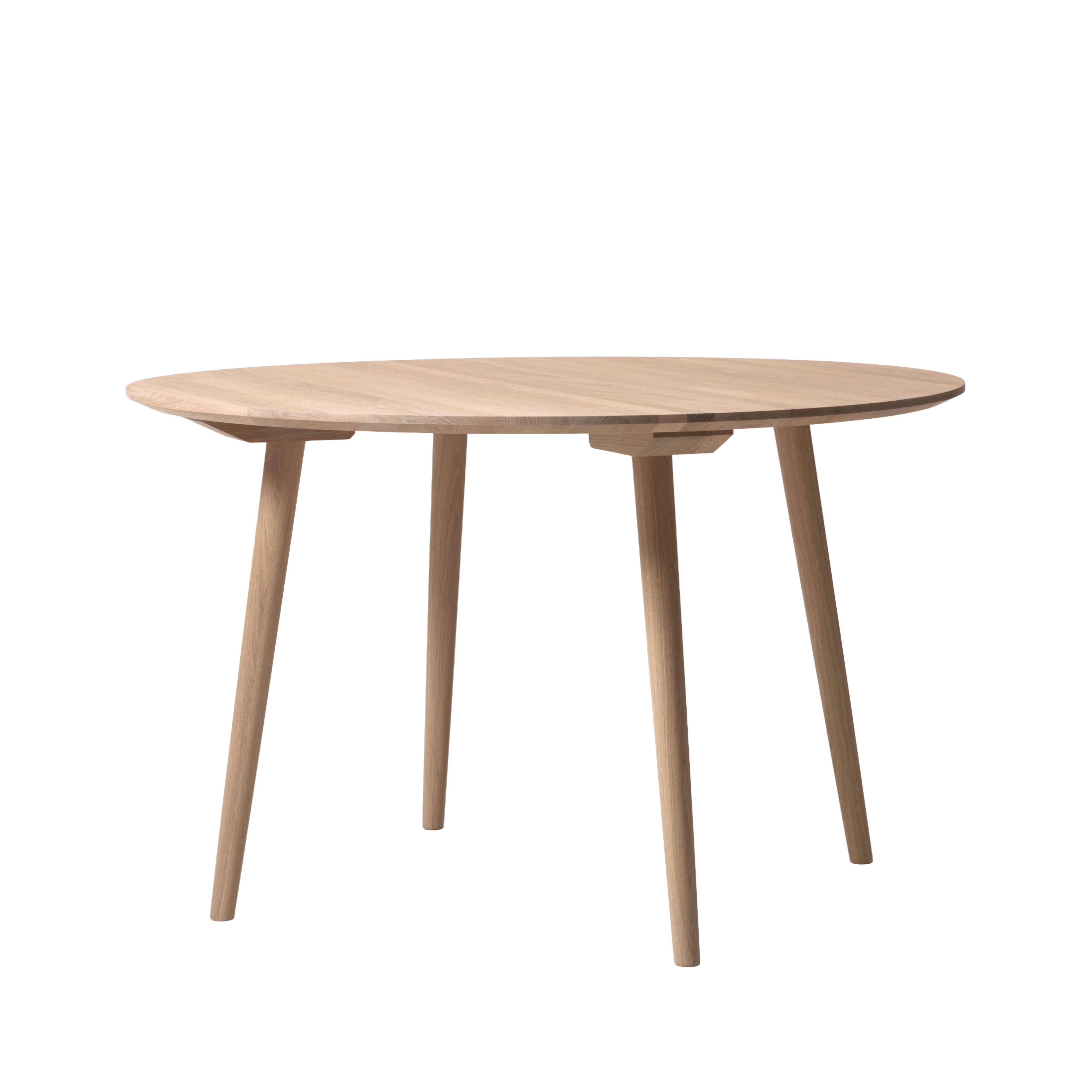 Ronde tafel IN BETWEEN geolied eiken