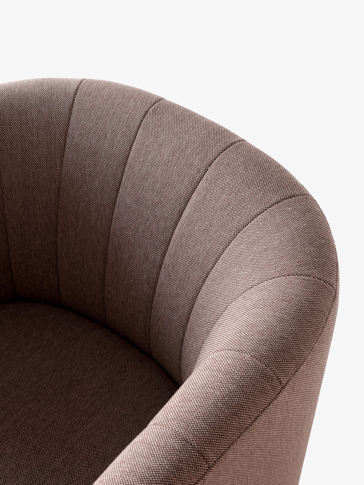 Gestoffeerde LOAFER SC23 fauteuil met armleuningen
