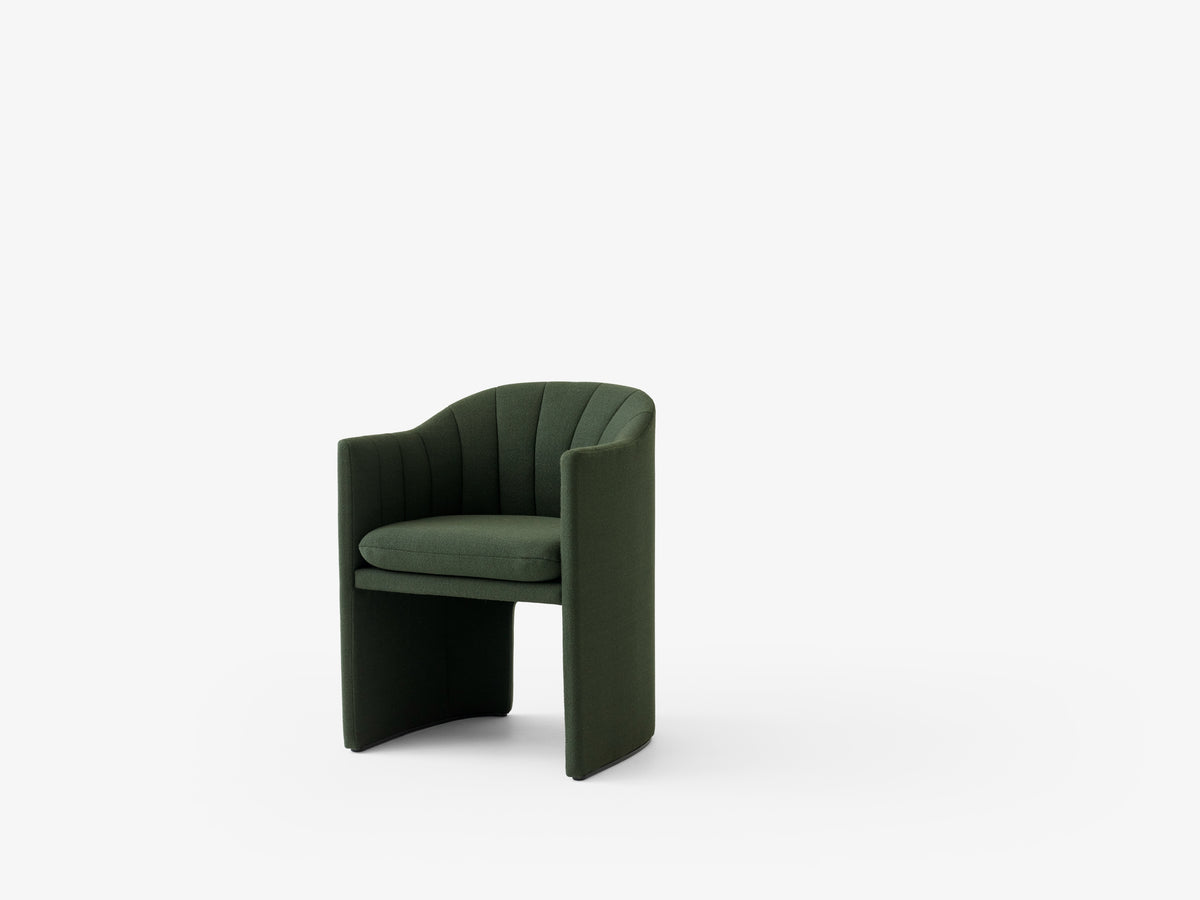 Gestoffeerde LOAFER SC24 fauteuil met armleuningen