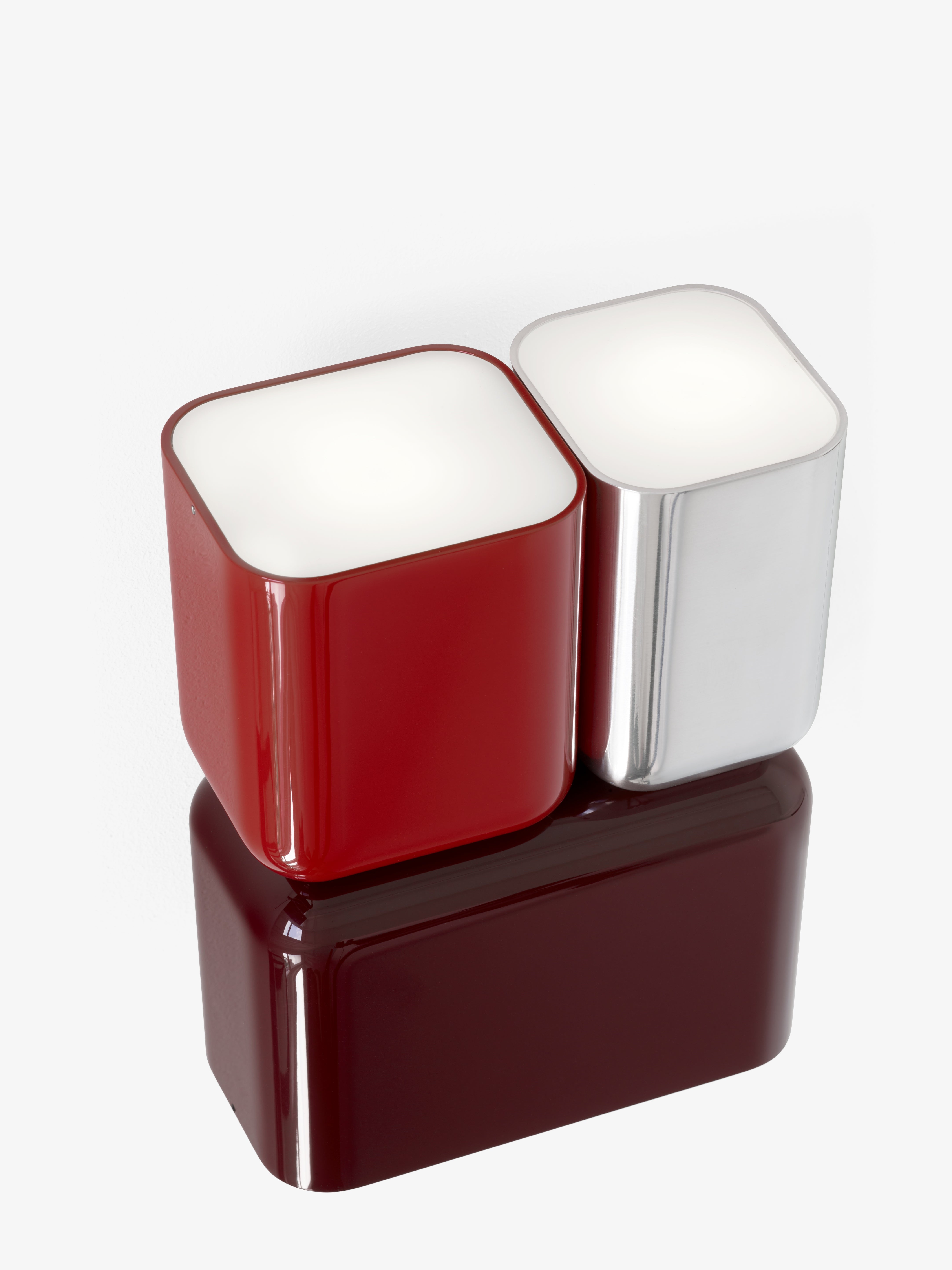 Wandlamp TABATA bordeaux met zilver en rood