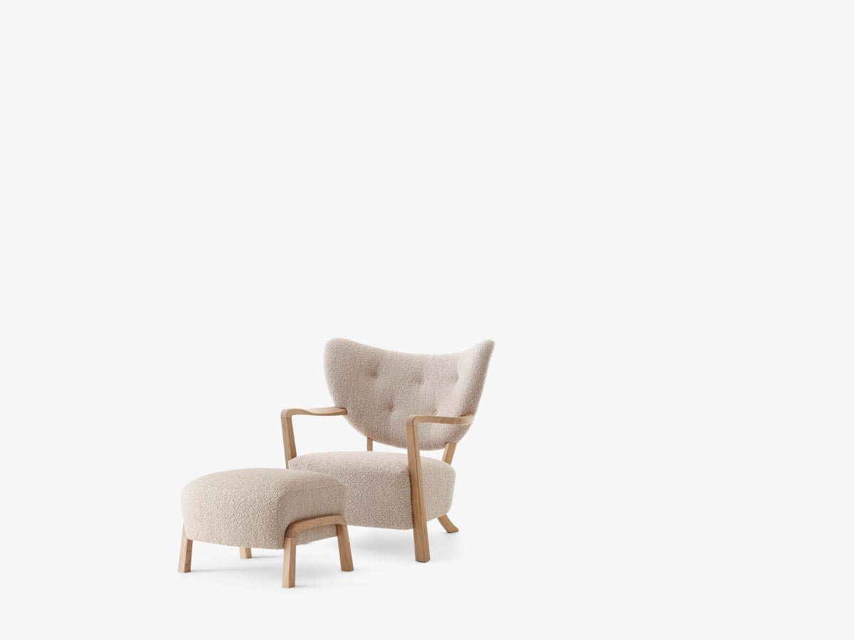 WULFF ATD2 fauteuil gestoffeerd met een eiken basis