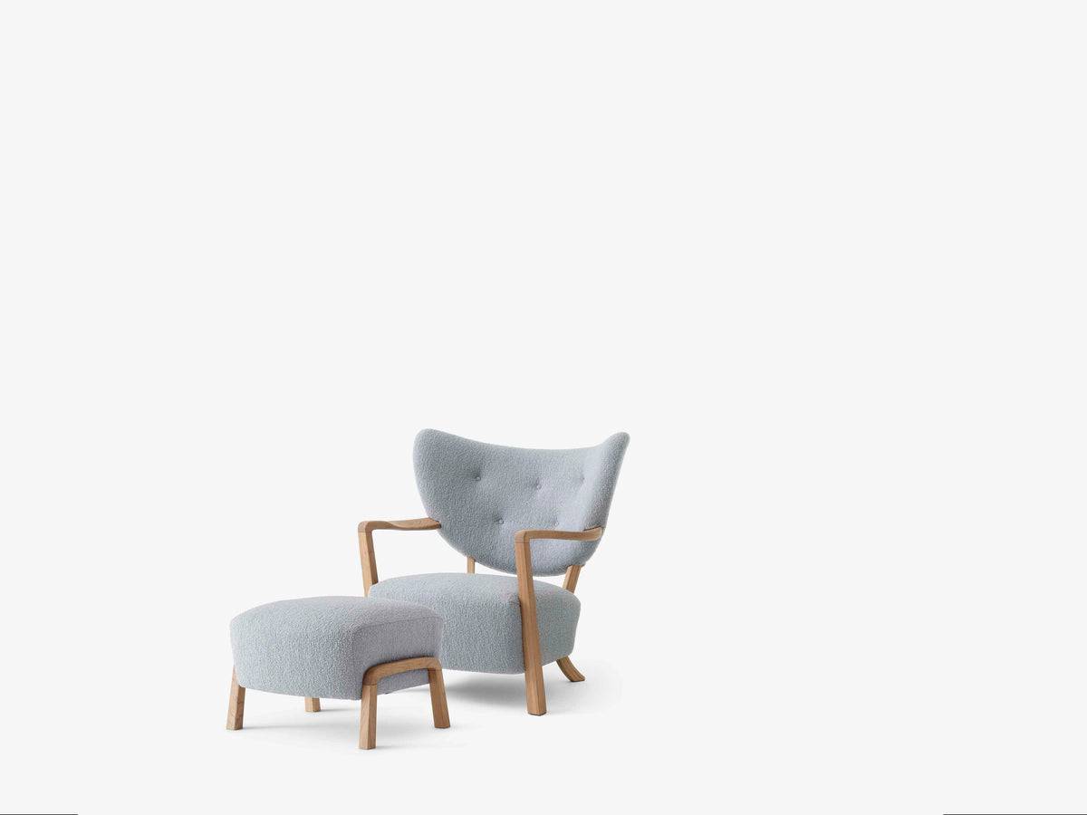 WULFF ATD2 fauteuil gestoffeerd met een eiken basis