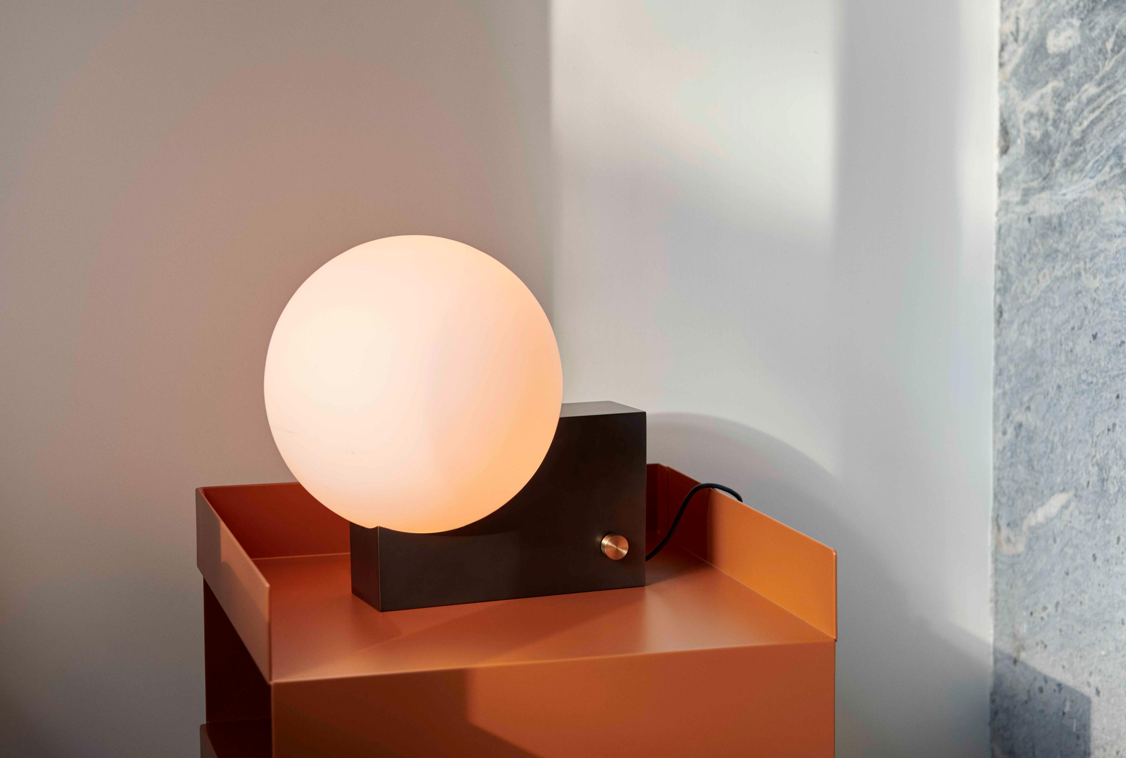 Kast op wielen ROTATE SC73 baksteen