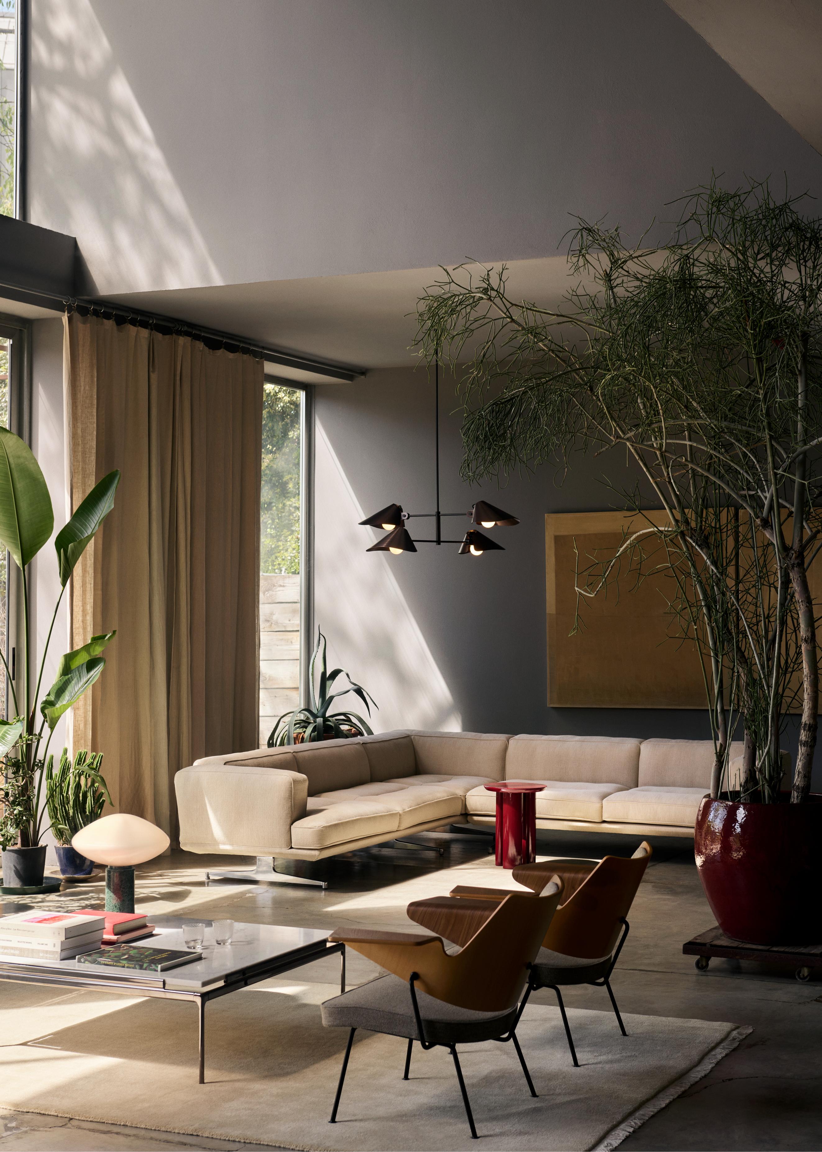 Vierkante salontafel SETT LN13 met rookglas blad en verchroomde basis