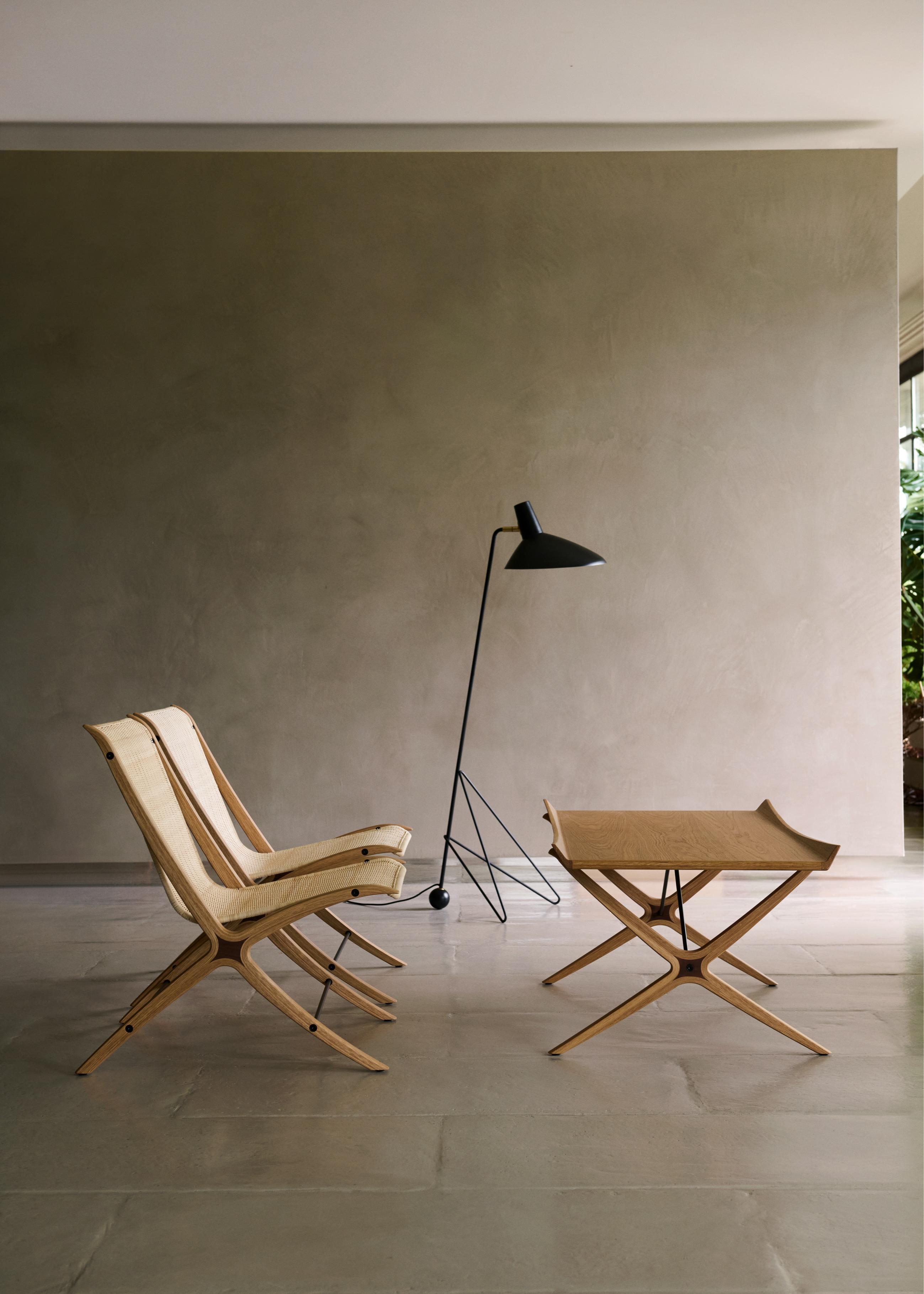 Fauteuil X HM10 met rieten zitting en houten basis