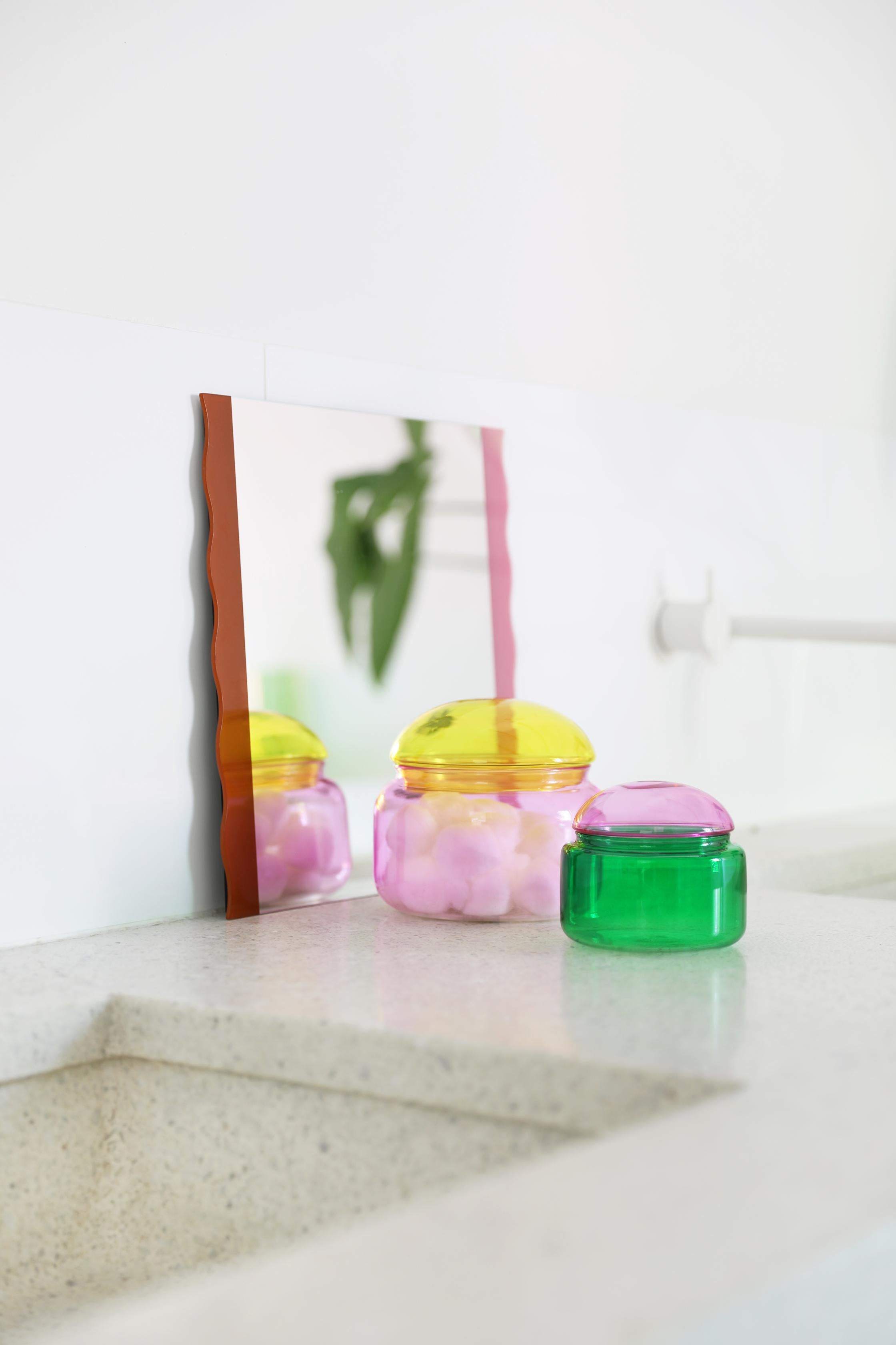 Glazen opbergdoos PUFFY groen met roze deksel