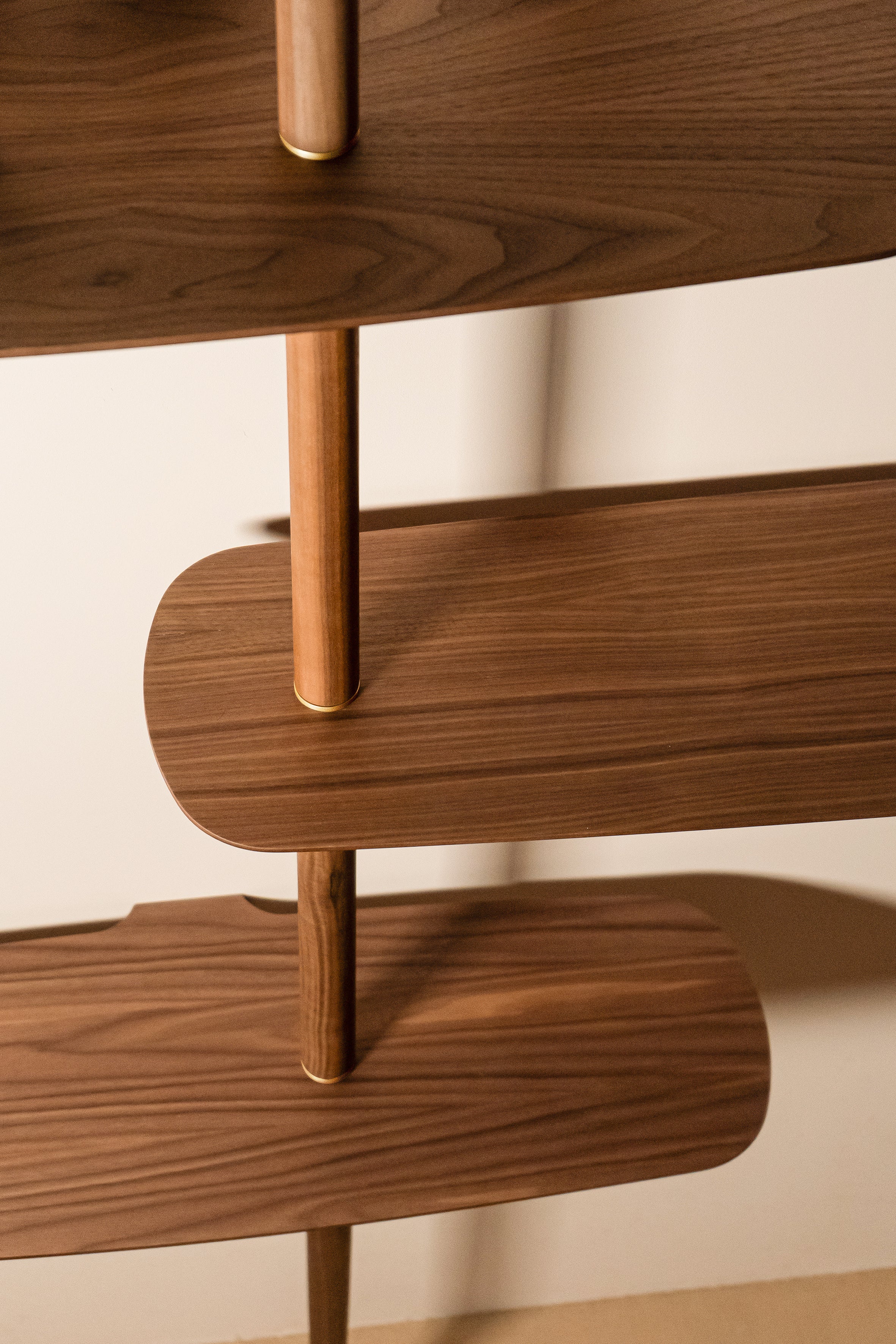 AXIS 3 Wall Shelf in Walnut Veneer