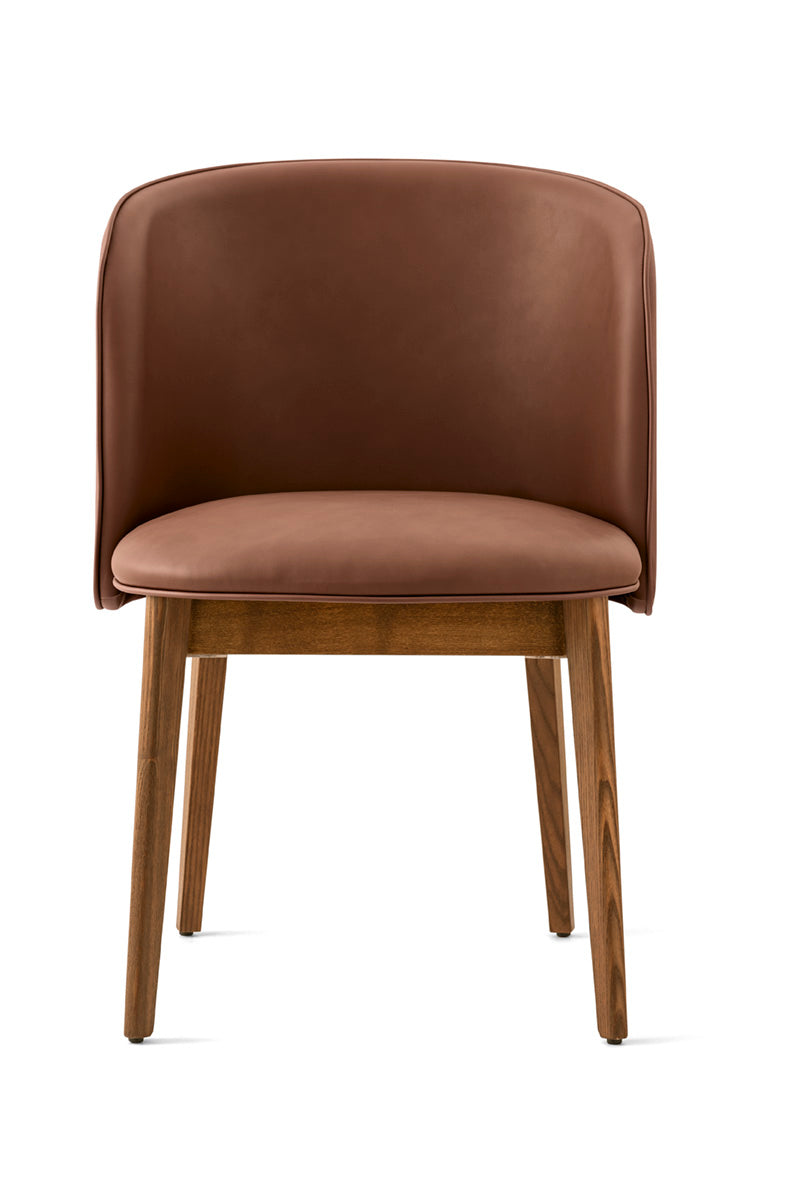 Fauteuil met armleuningen ABREY gestoffeerd met een notenhouten basis