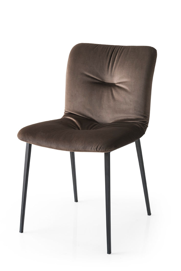 Stuhl ANNIE SOFT gepolstert mit schwarzem Metallgestell
