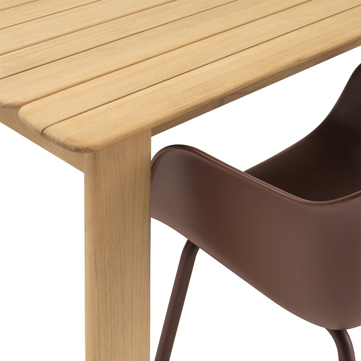 Buiten tafel ASSEMBLE teakhout