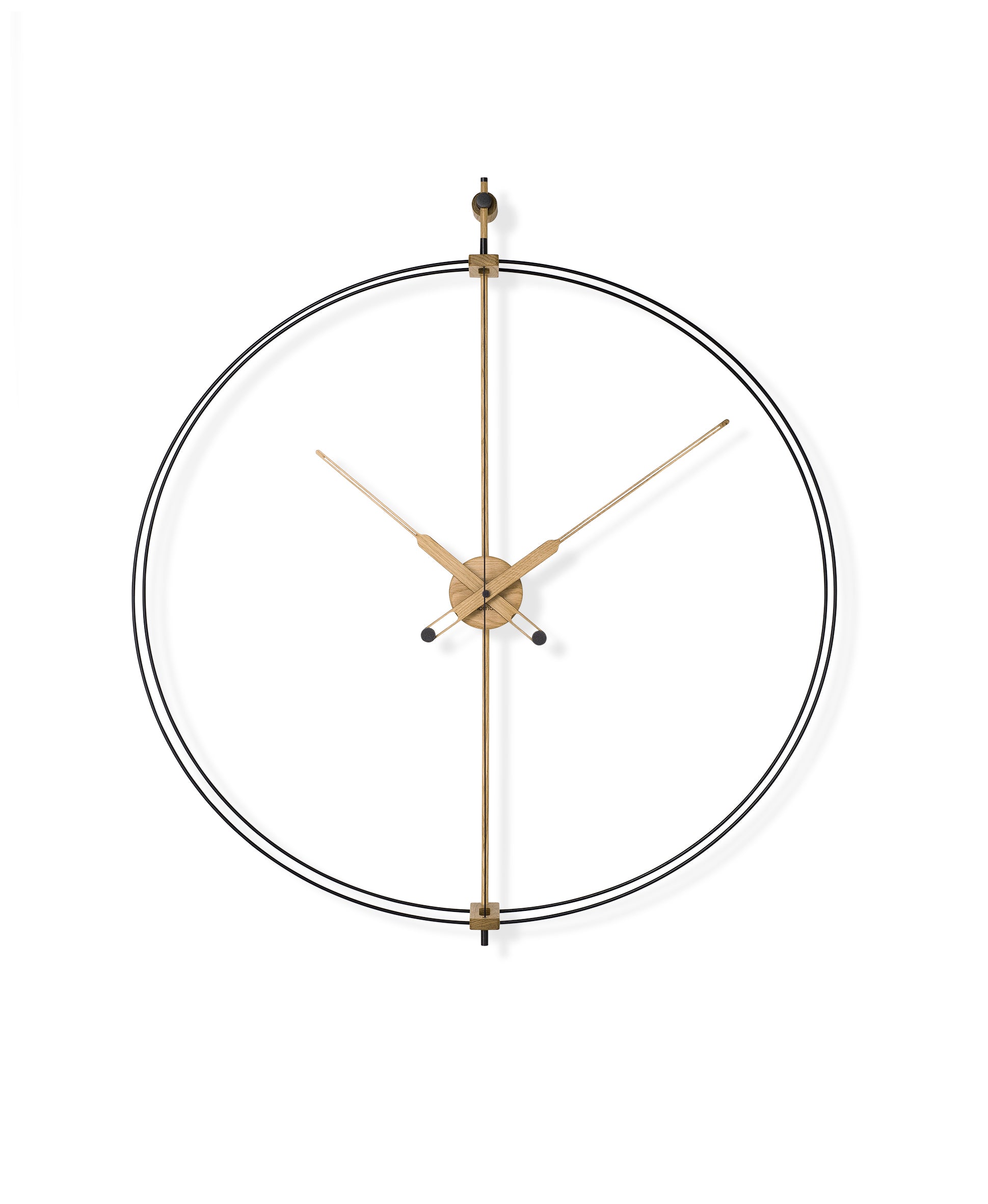 Wandklok BARCELONA PREMIUM eikenhout met zwart