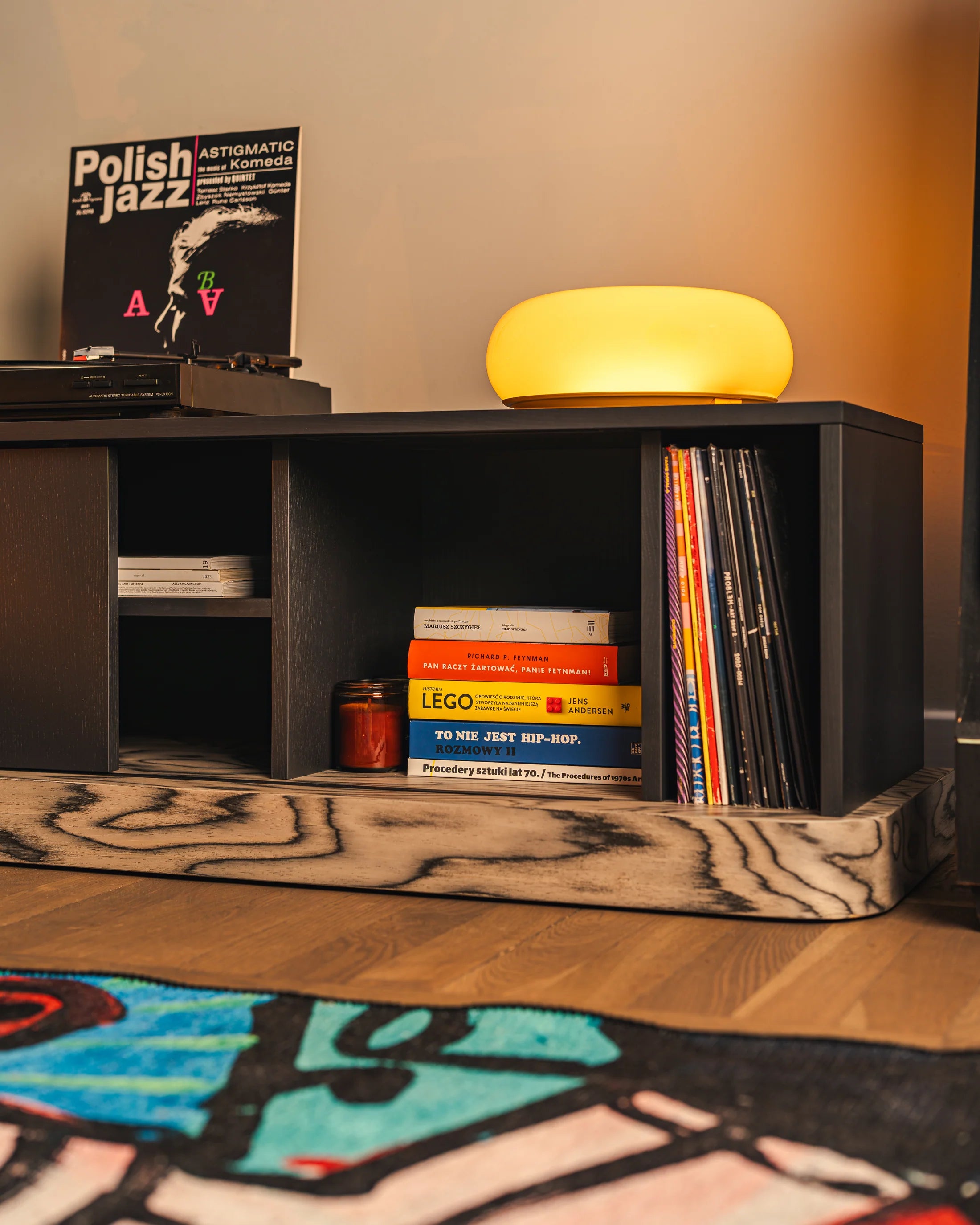 BAS Sottsass RTV Cabinet and Raven Black