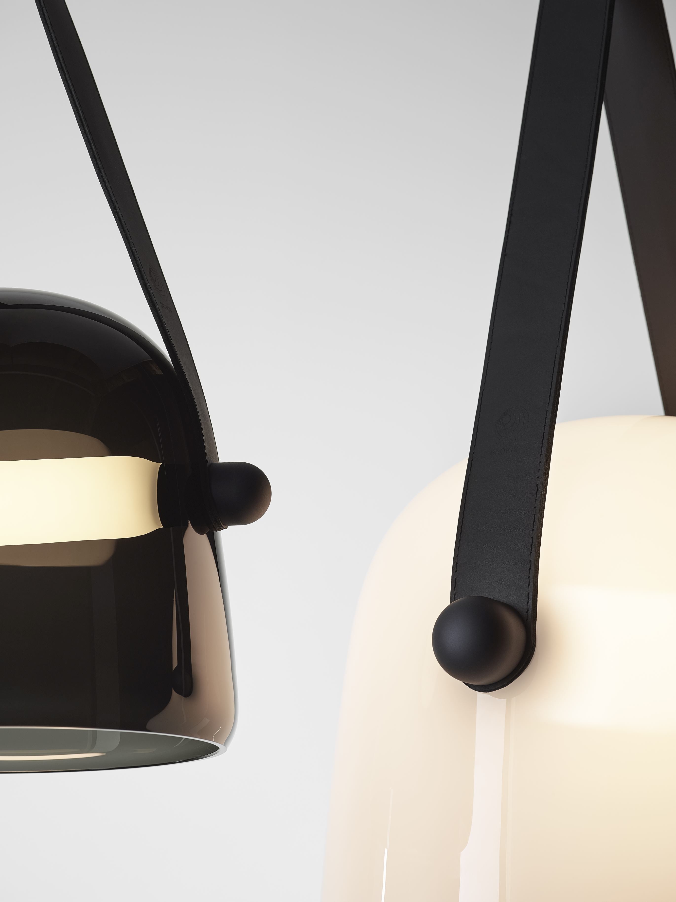 Hängende Lampe Mona Black Headliner