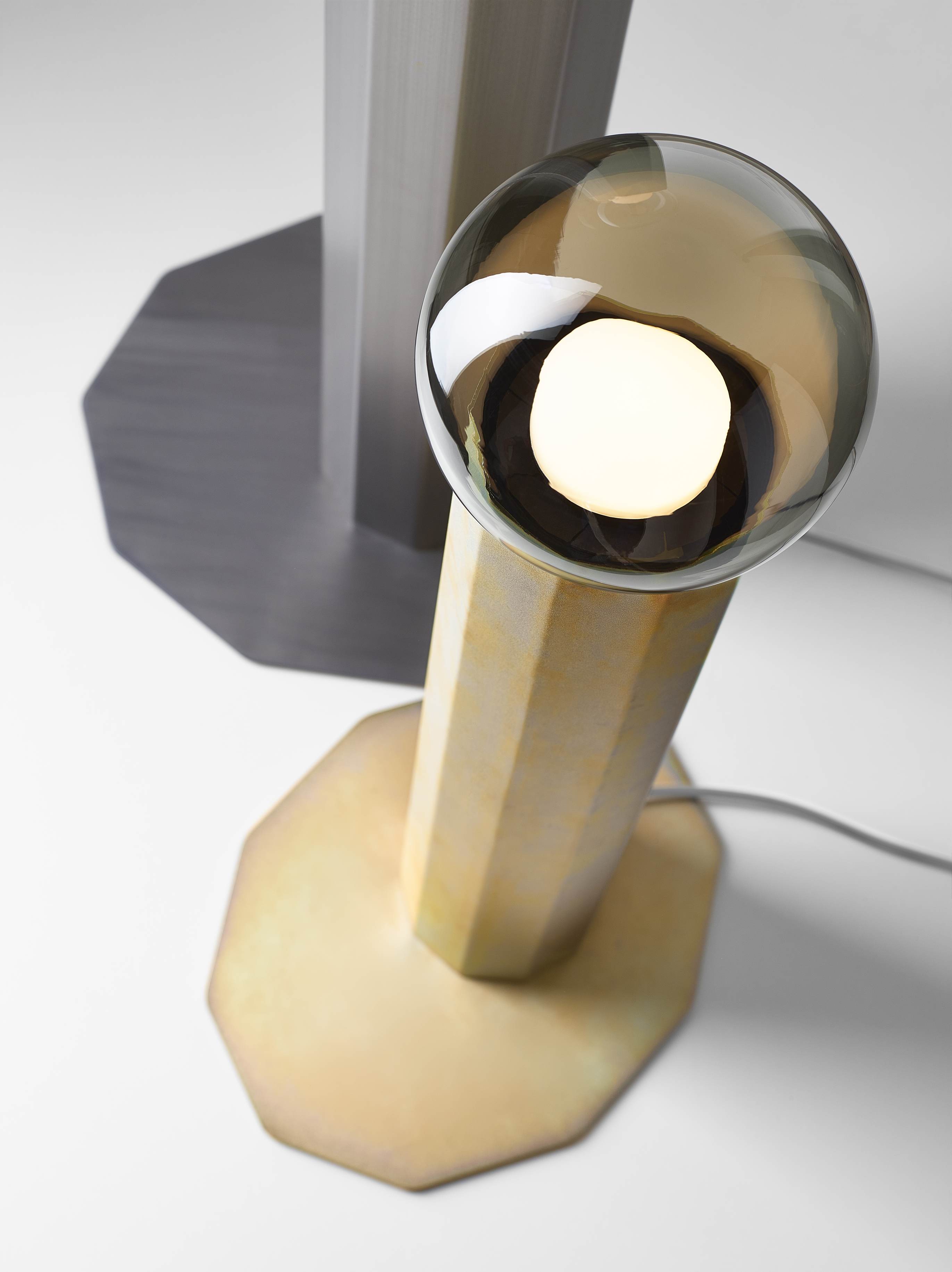 Prisma -Metall -Leuchten -Stehlampe