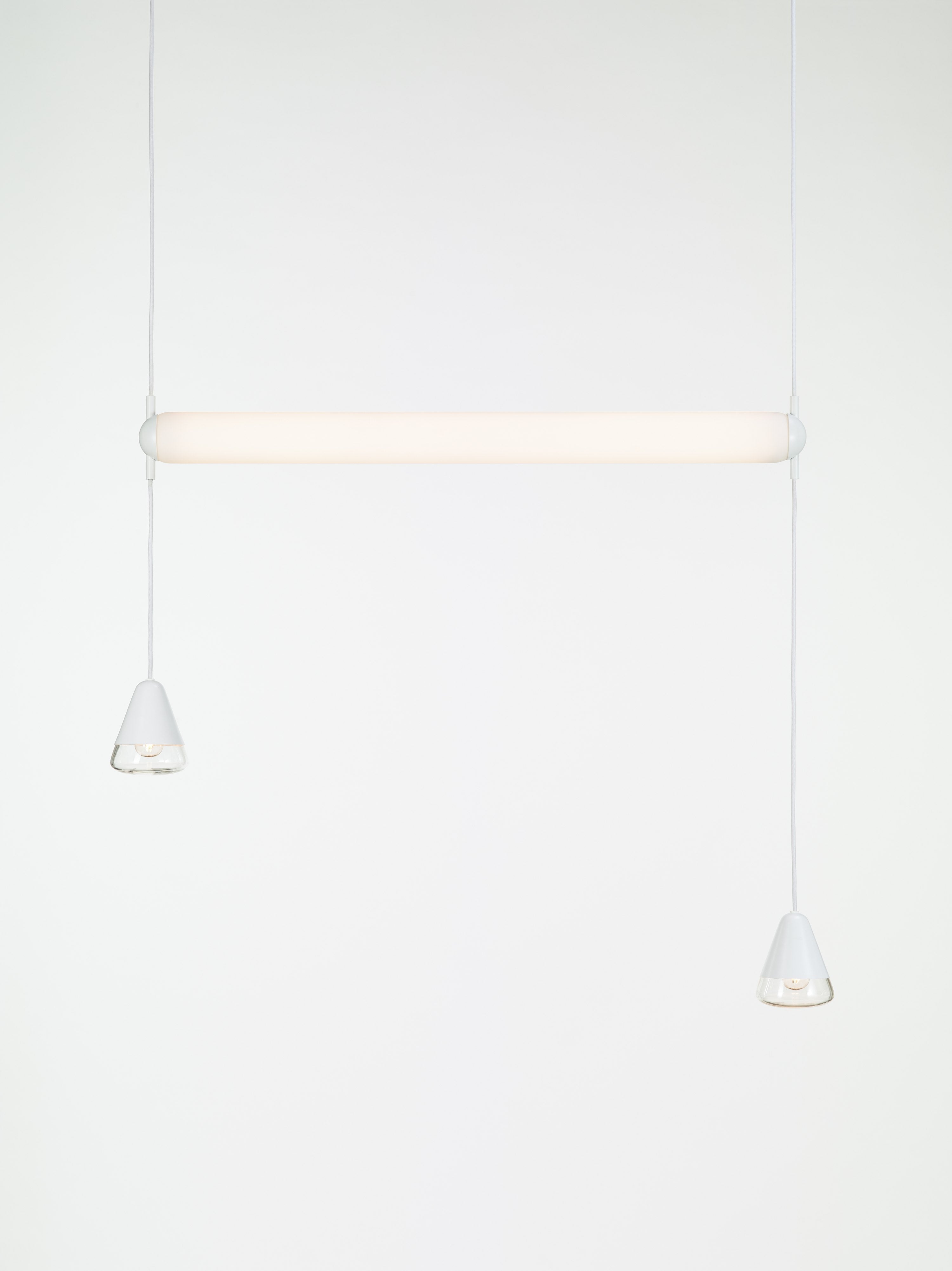 Puro Single Hanging Lamp - Horizontales mattes Glas