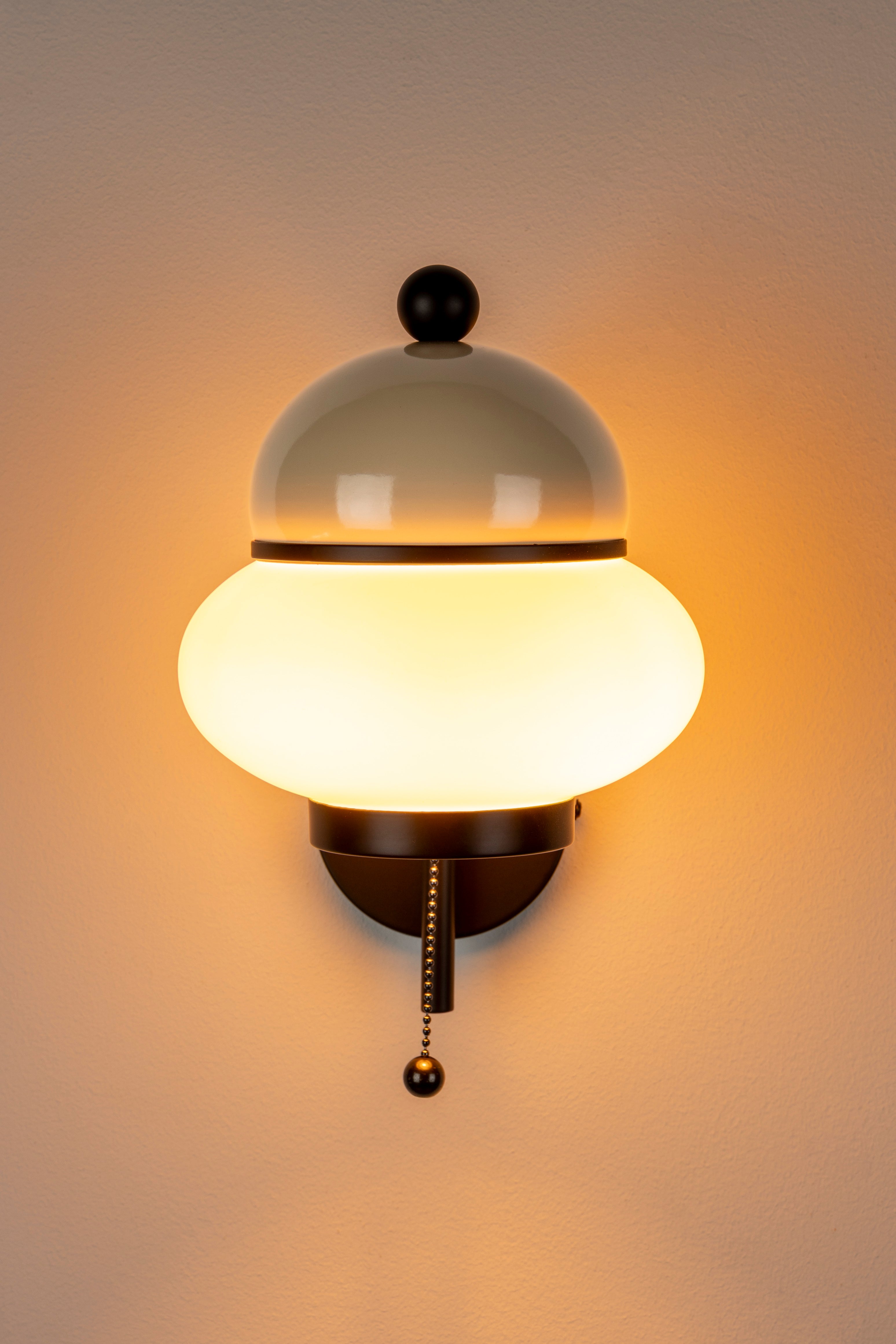 Kinkiet BUMBLE beige met zwarte afwerking