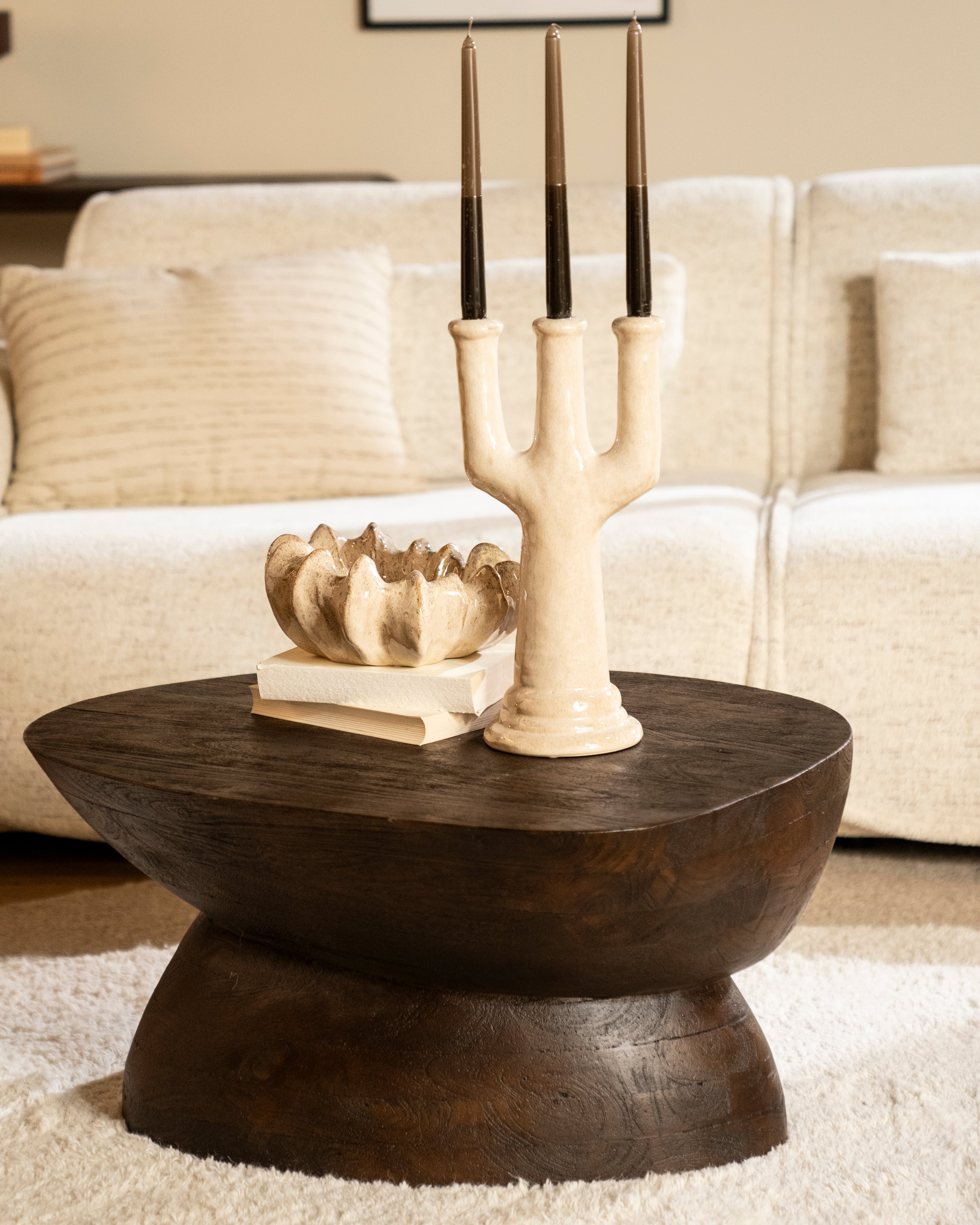 Couchtisch COBBLE aus Mangoholz