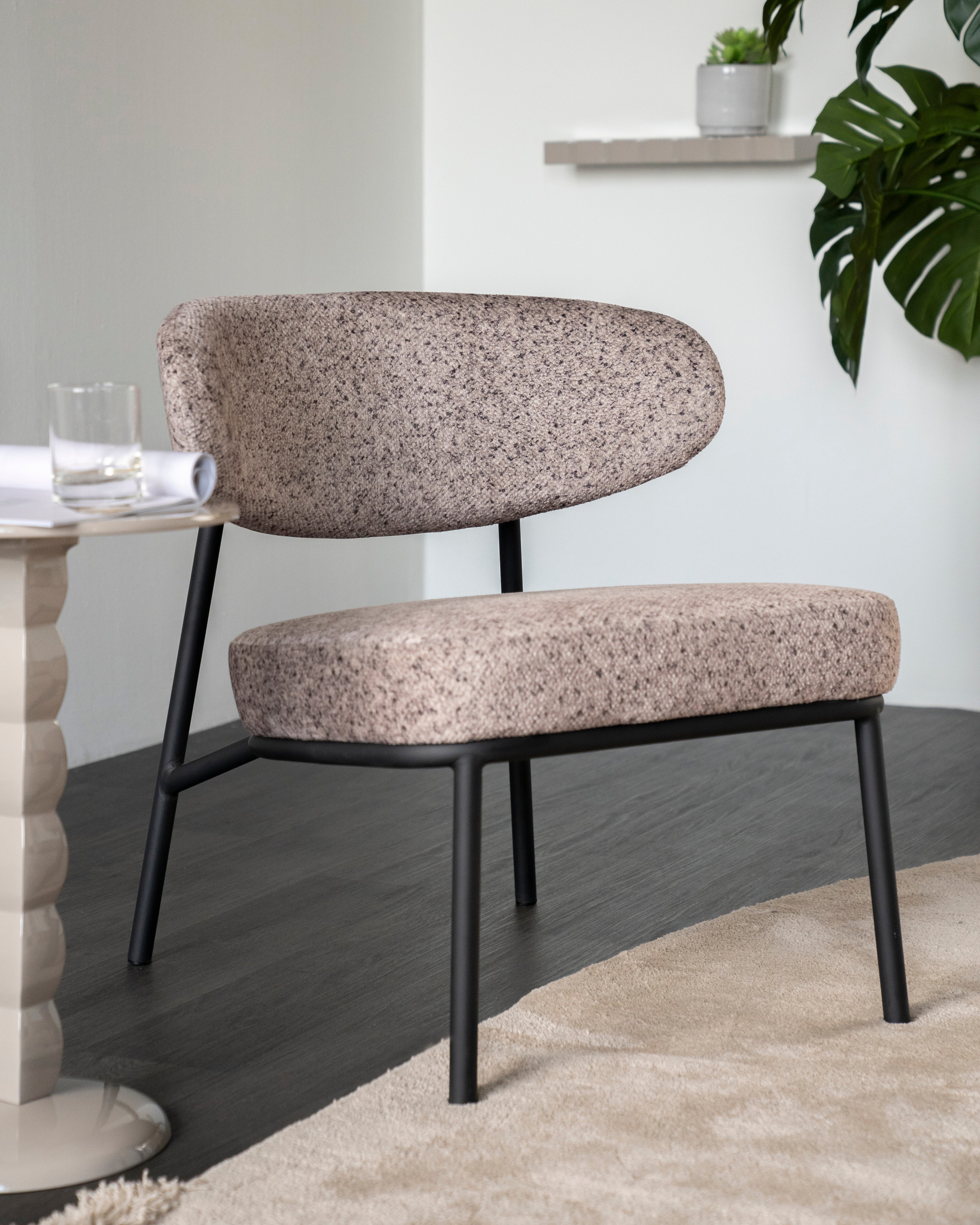 JARI taupe armchair