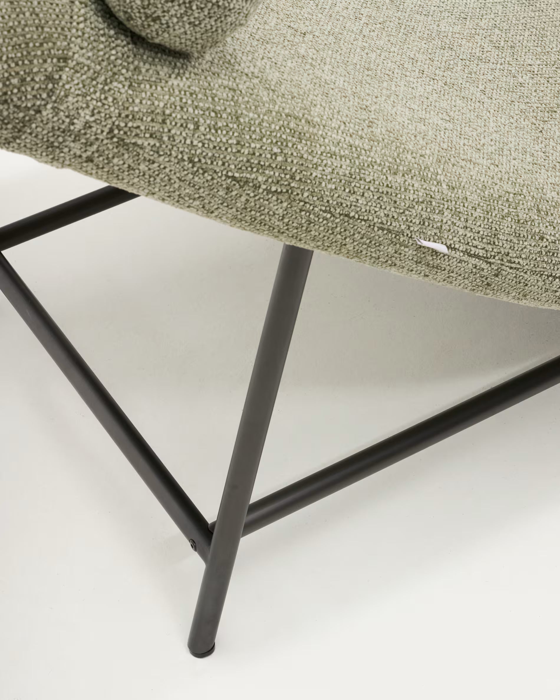 Szezlong OSLA hellgrün mit schwarzem Gestell