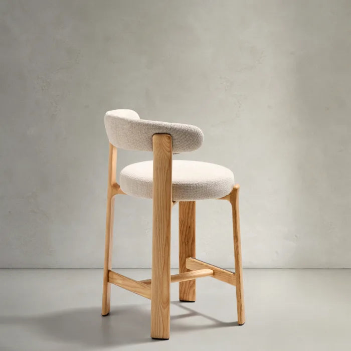 Hocker GRANITE beige chenille met essen basis