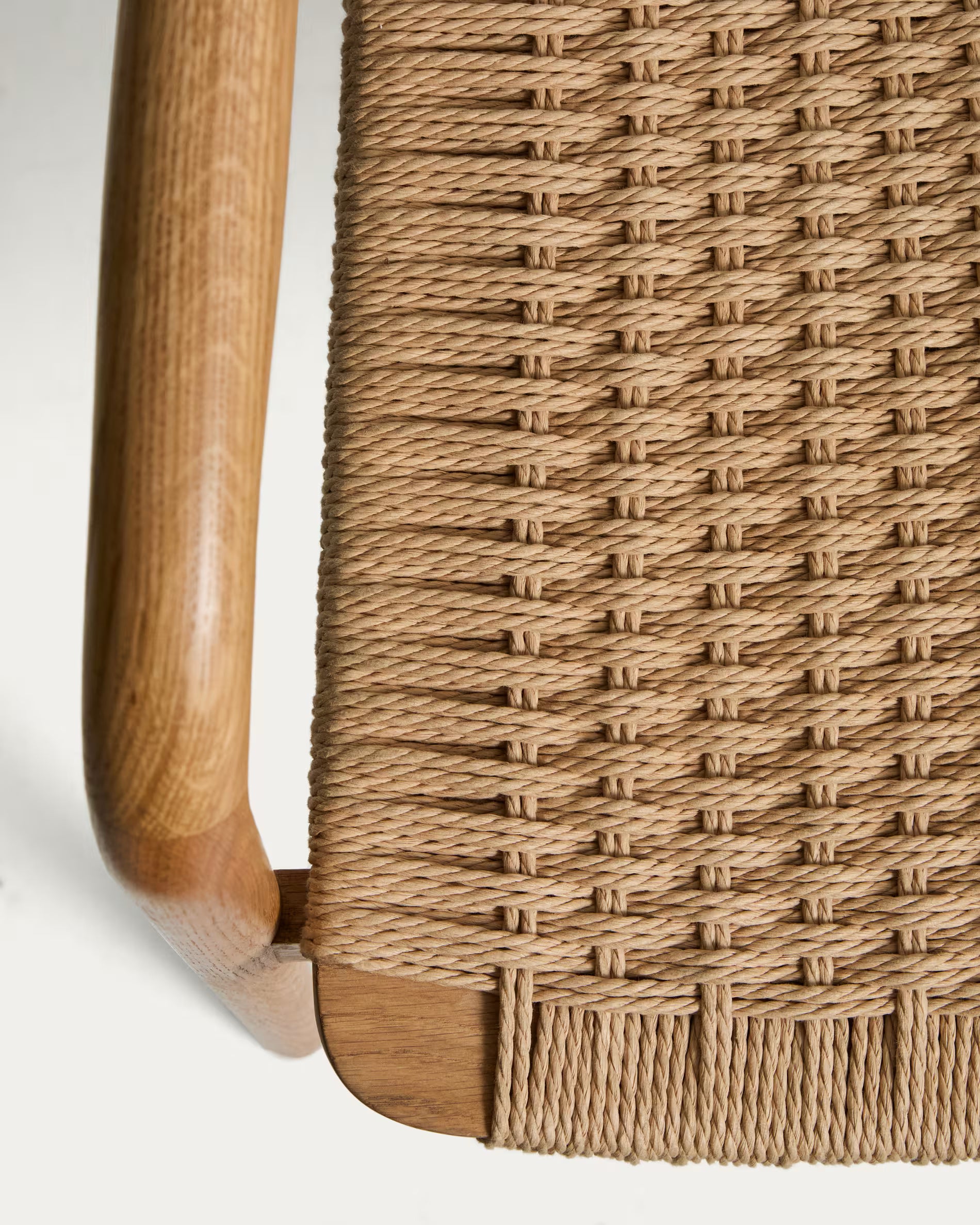 Stoel DERILE beige met houten basis