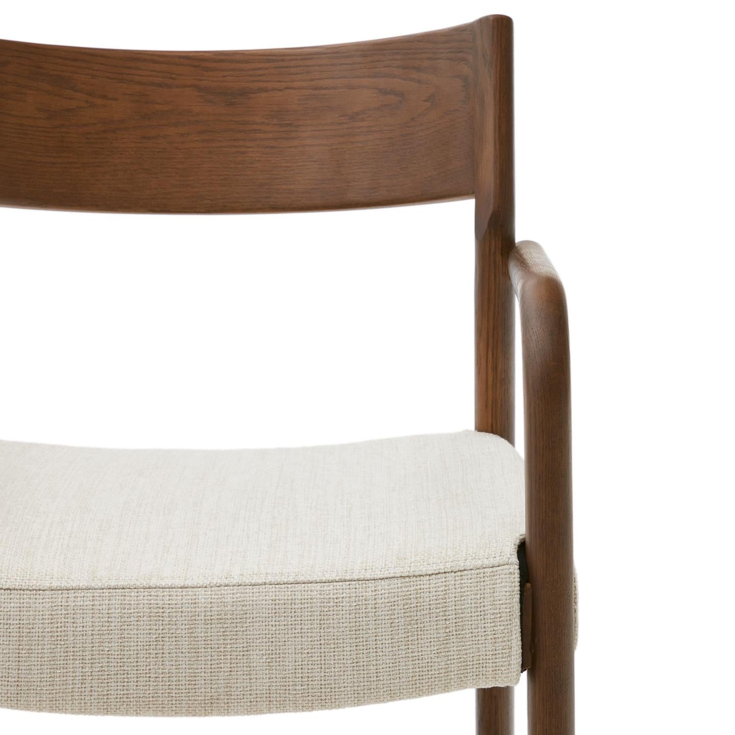 FALCONERA chair in beige chenille with a dark oak base