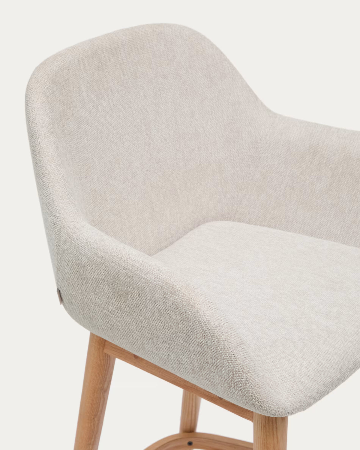 Barkruk KONNA beige met essen voetstuk