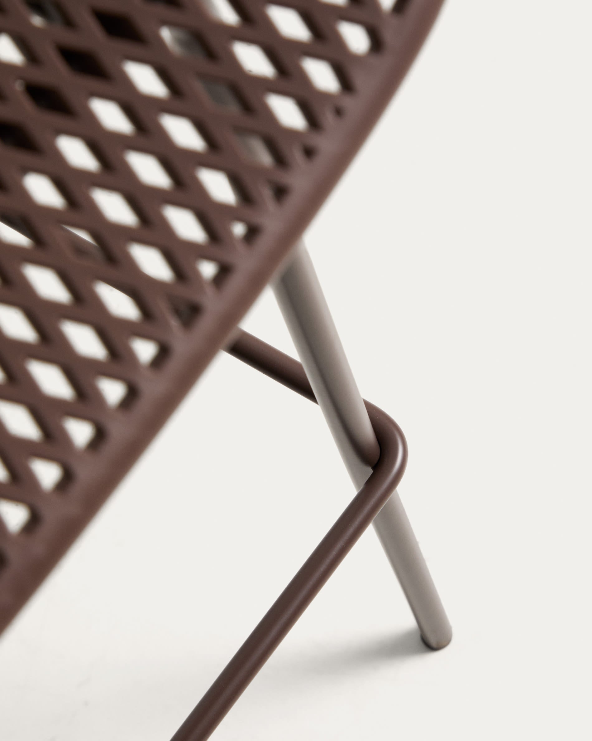 Tuinstoel QUINBY bruin