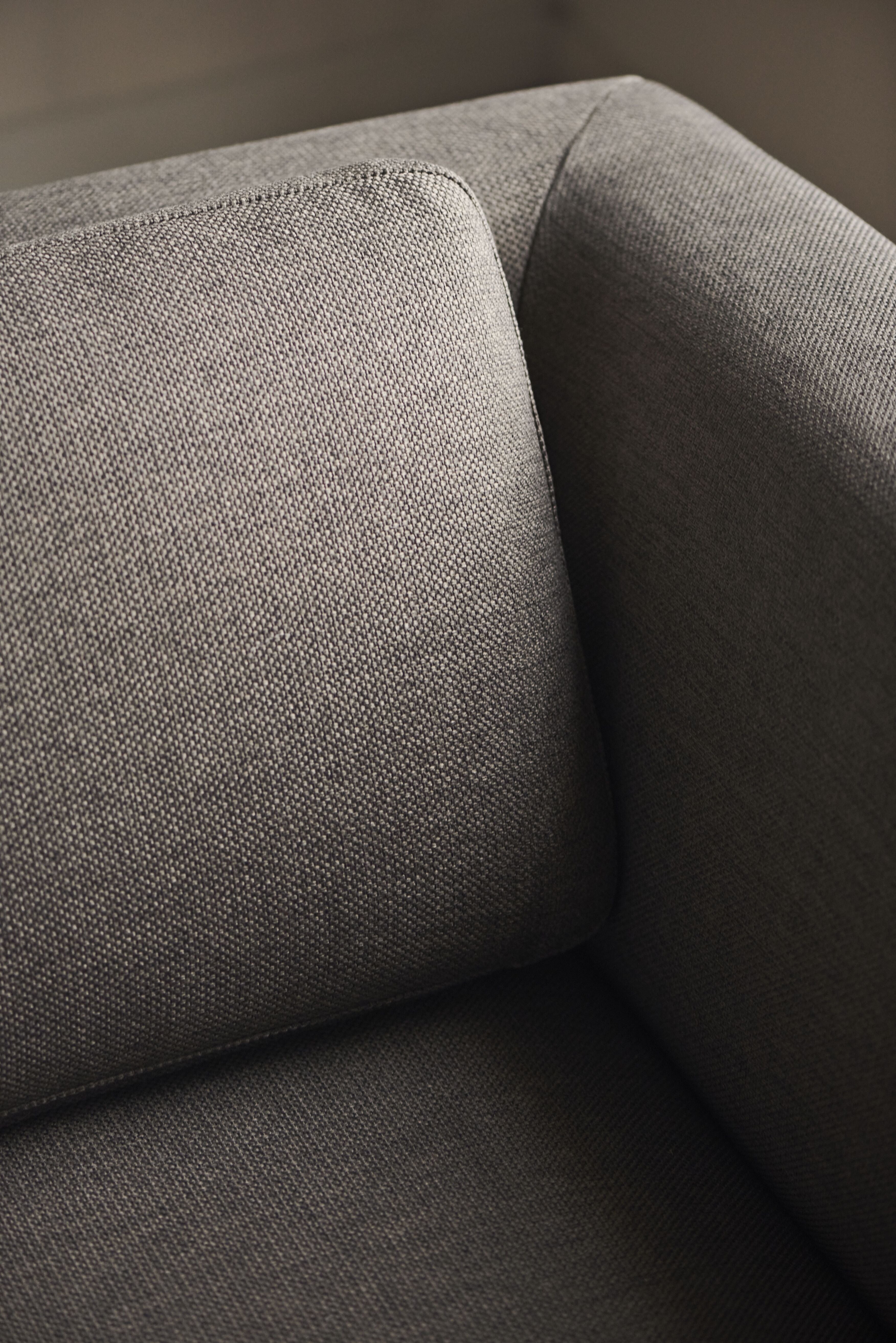 Symmetrical corner 6-seater caisa gray steel base