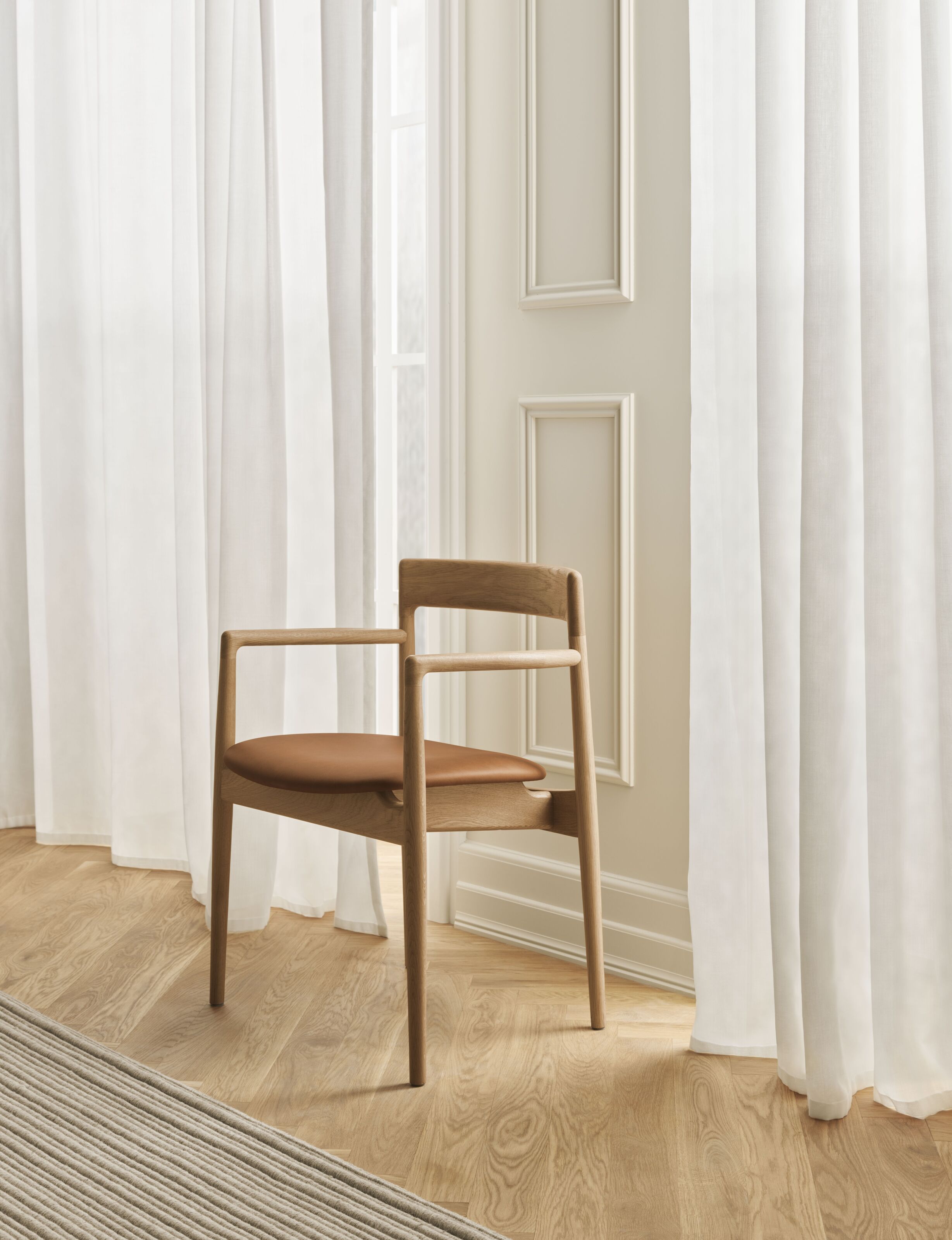 Stoel CALMA eikenhout