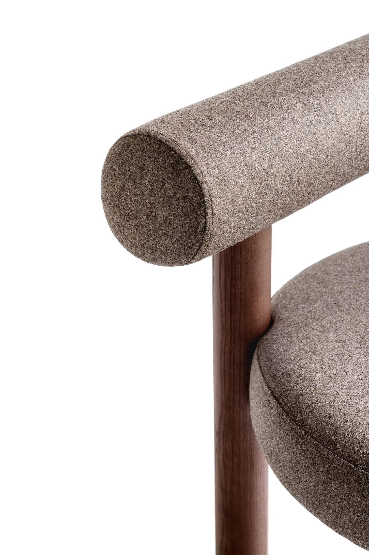 Barhocker GROPIUS CS2 gepolstert mit Holzgestell