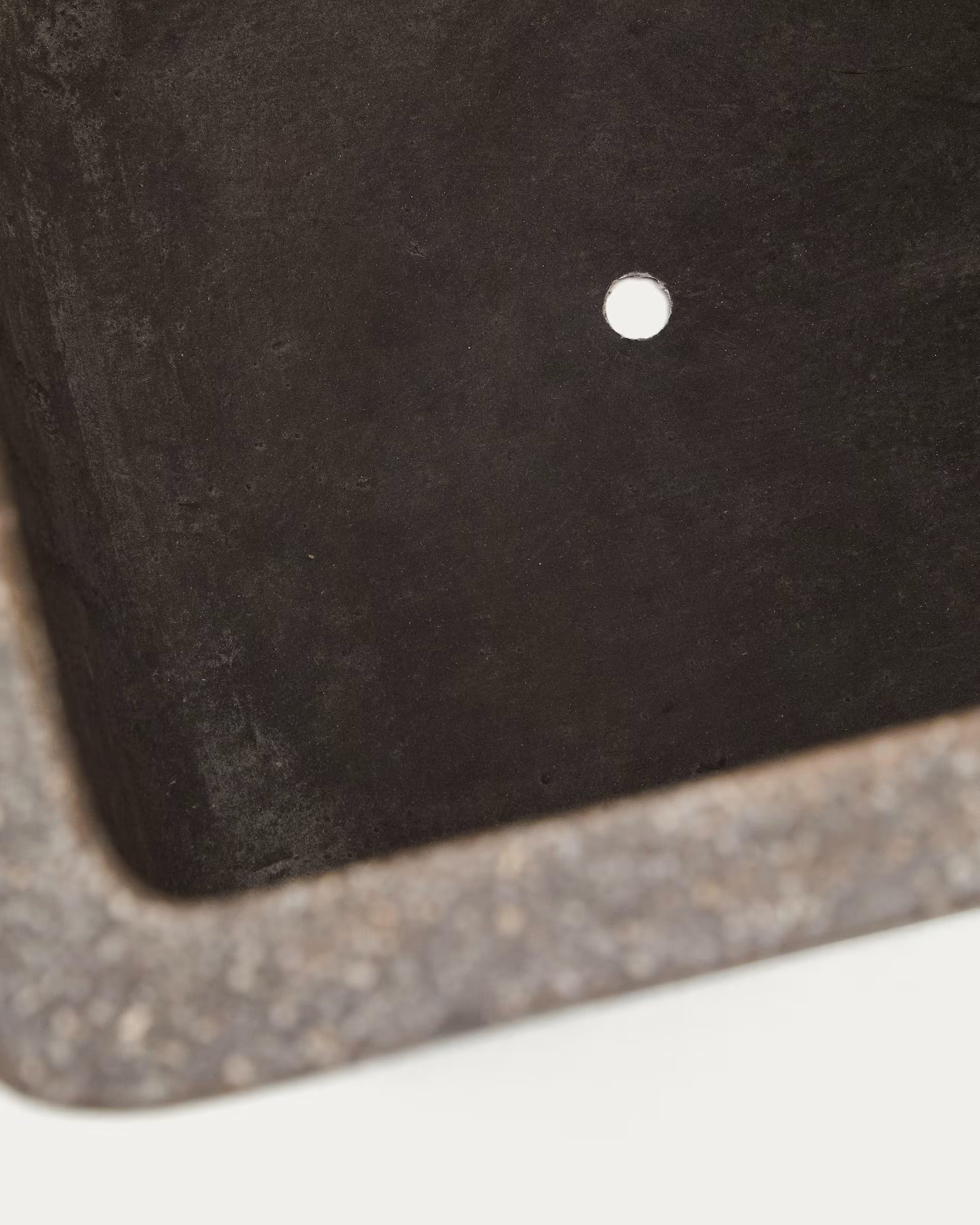 MINOA hohes Blumentopfset aus braunem Policement 