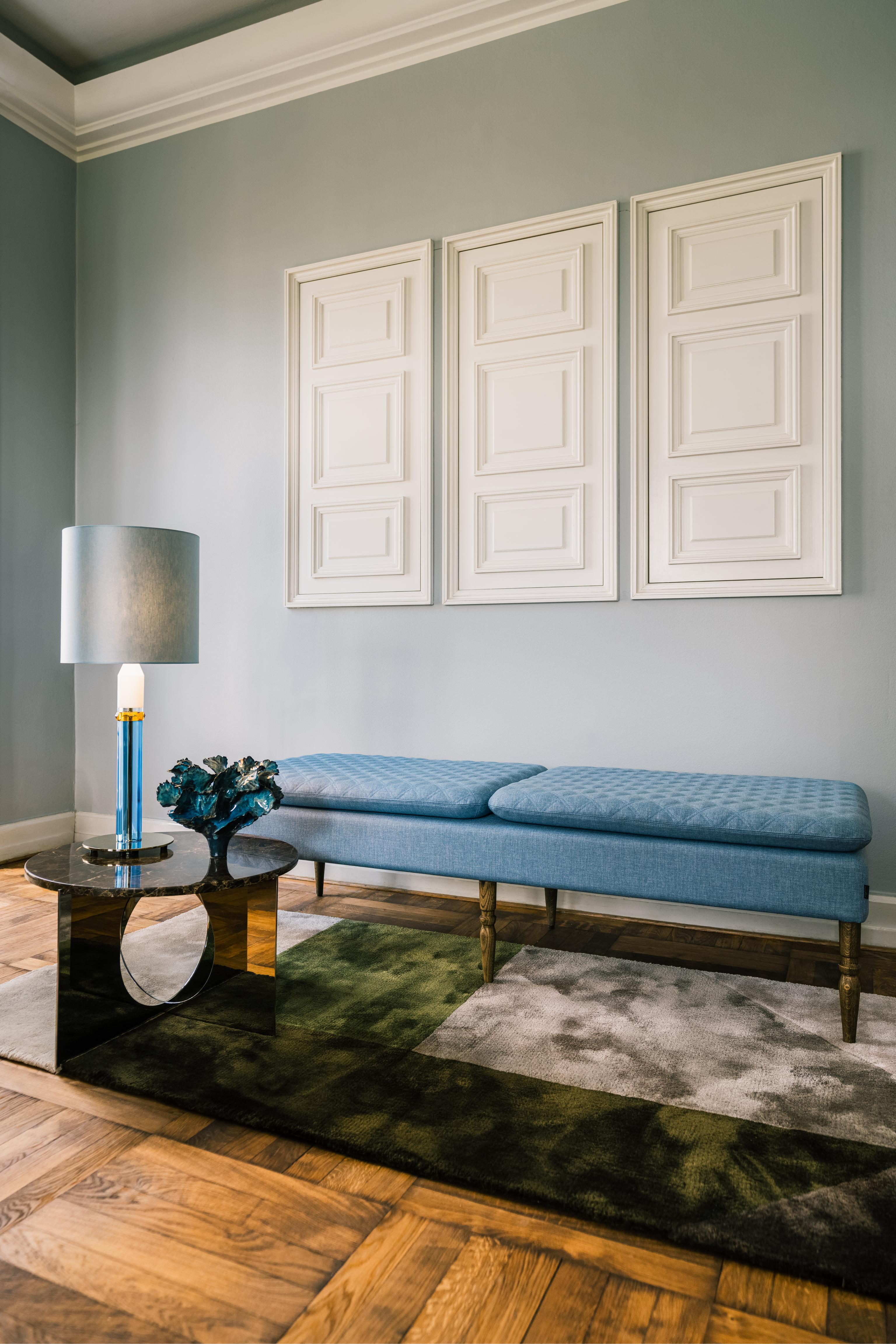 Tischlampe CARNIVAL NO. 1 himmelblau mit Weiß und Bernstein