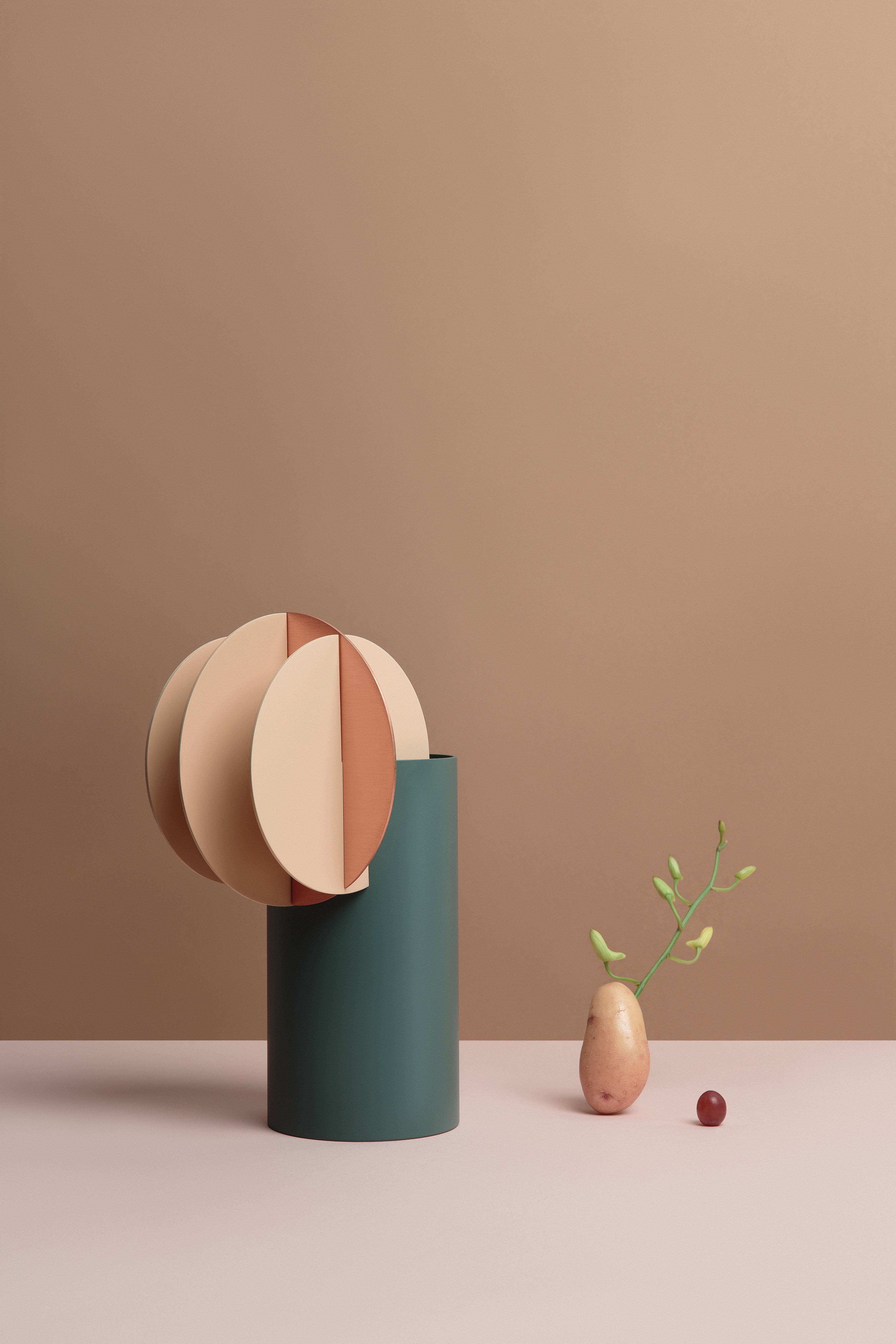 DELAUNAY vase in green with powder pink and copper