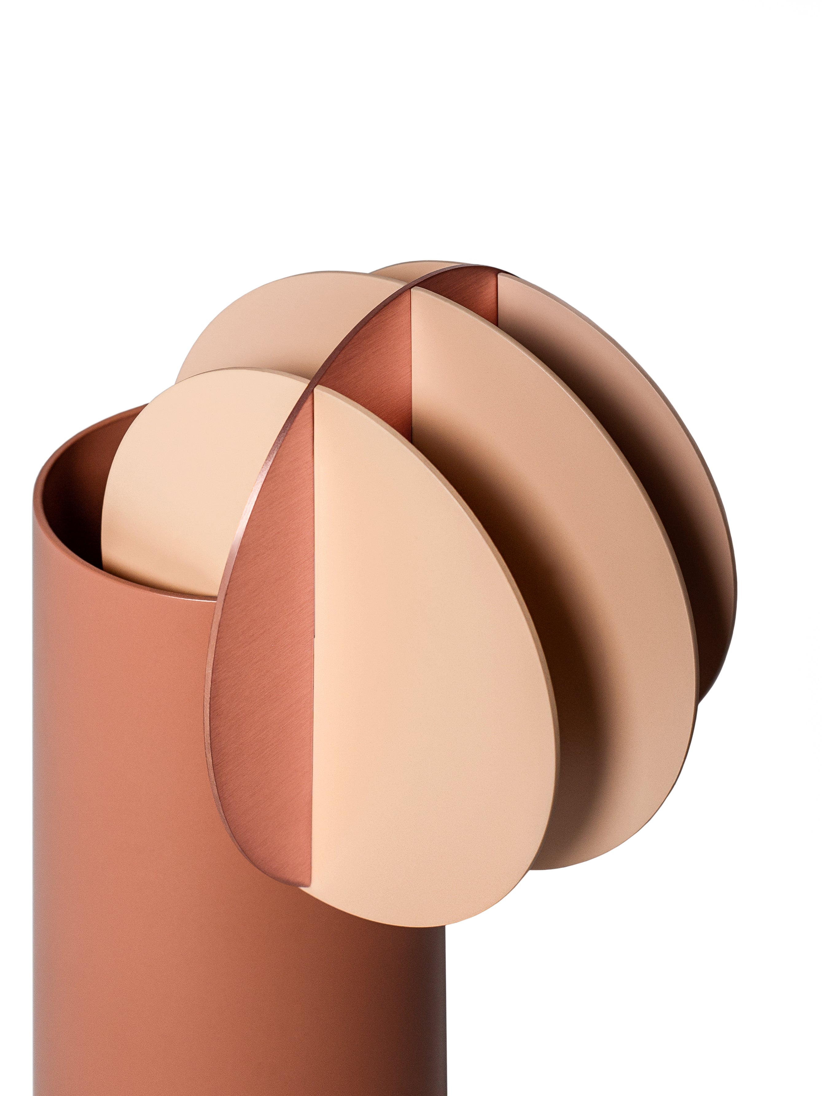 DELAUNAY vase in powder pink with peach and copper