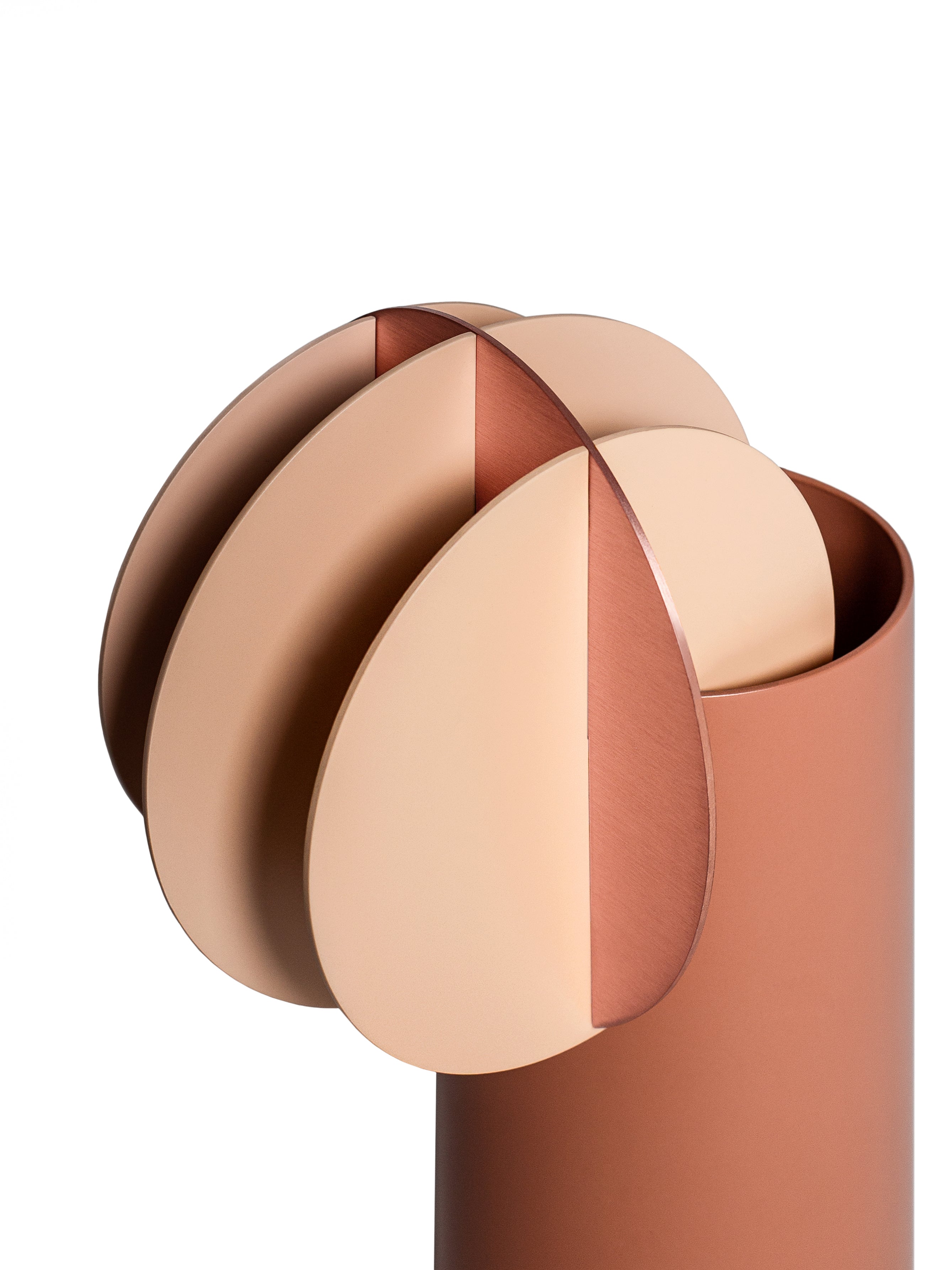 DELAUNAY vase in powder pink with peach and copper