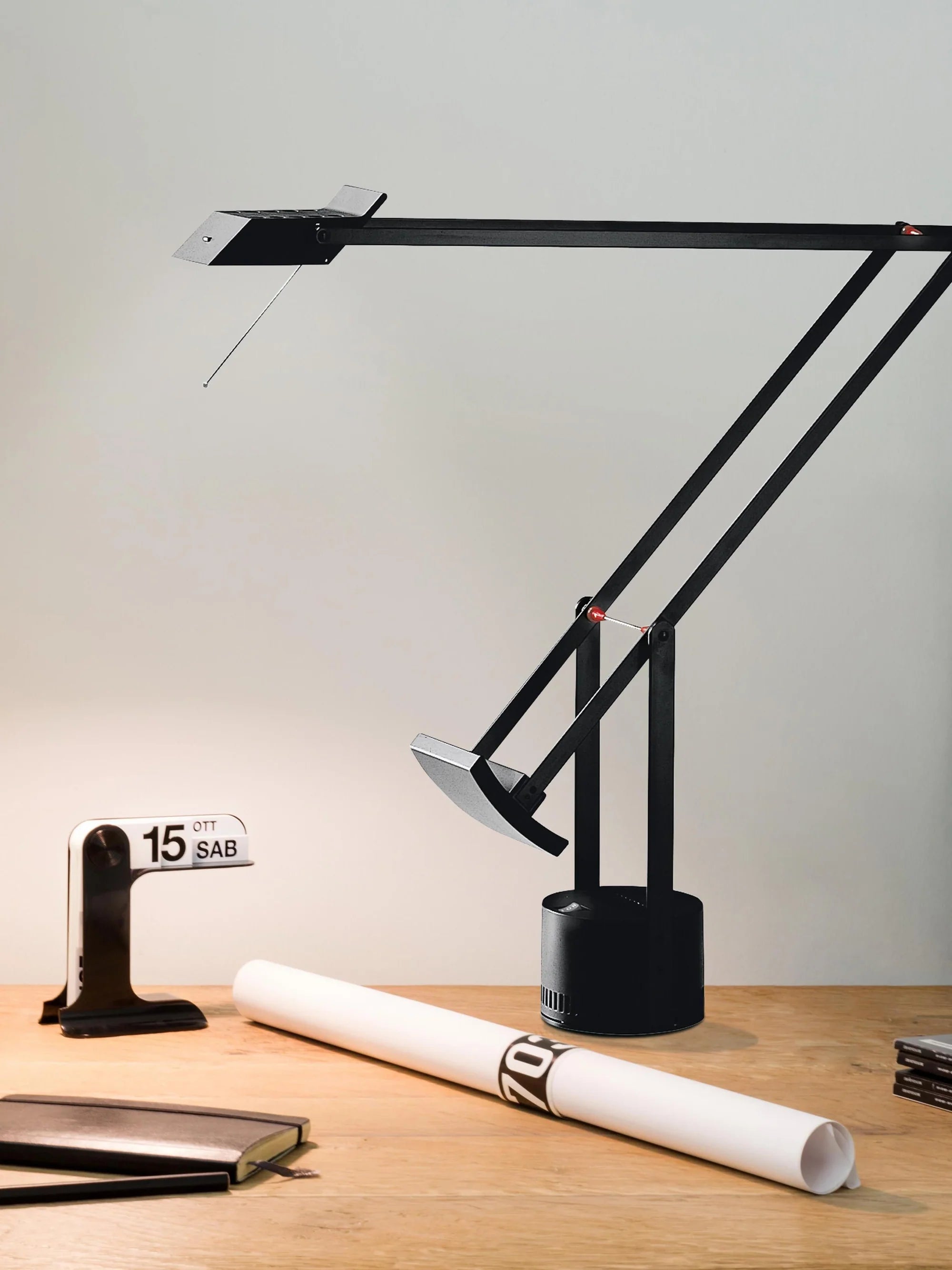 Adjustable Desk Lamp TIZIO Black