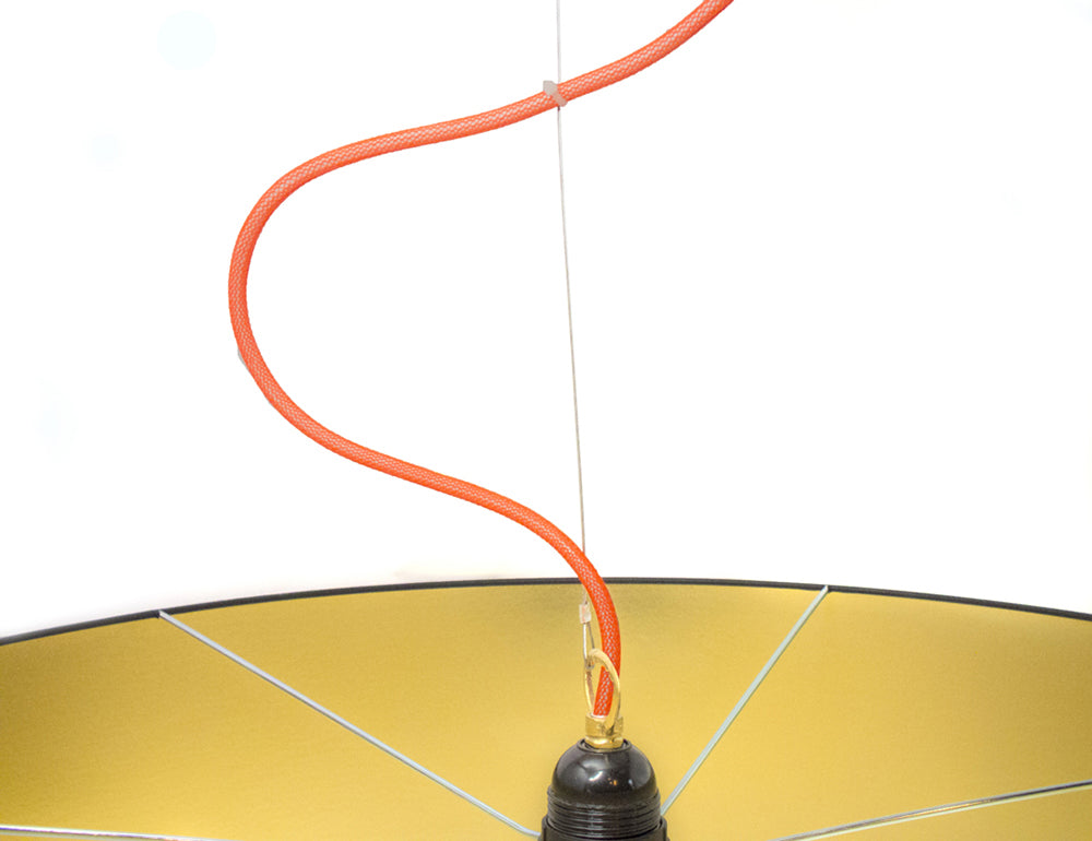 Pendelleuchte ALEXIS schwarz mit goldenem Inneren