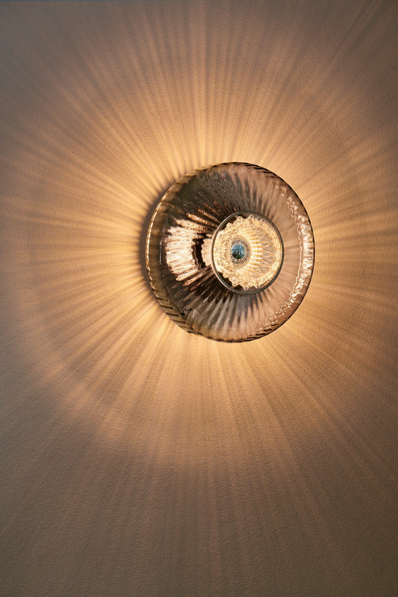 Wandlamp NIEUWE GOLF OPTISCH dymione glas