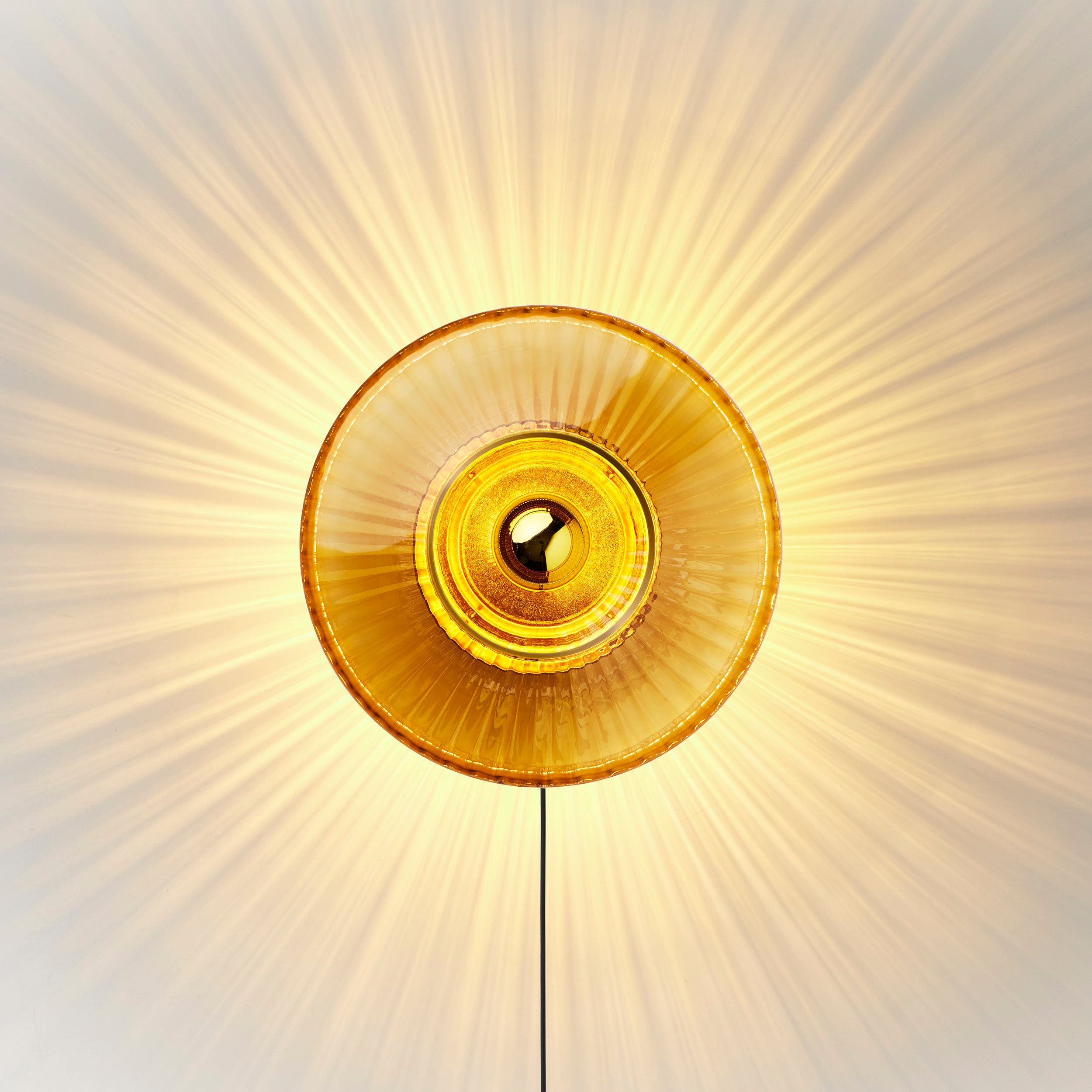 Wandlamp NIEUWE Golf OPTISCH amberkleurig transparant