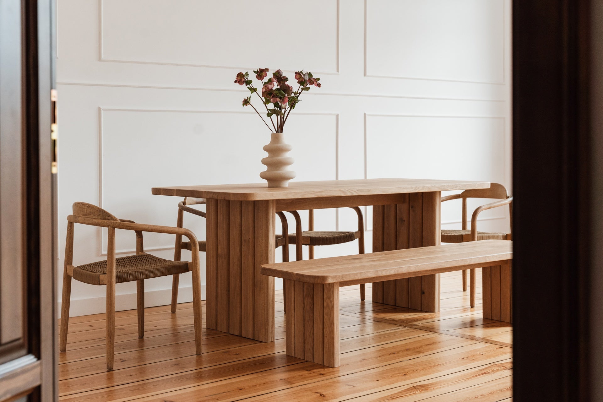 Eikenhouten tafel LEON