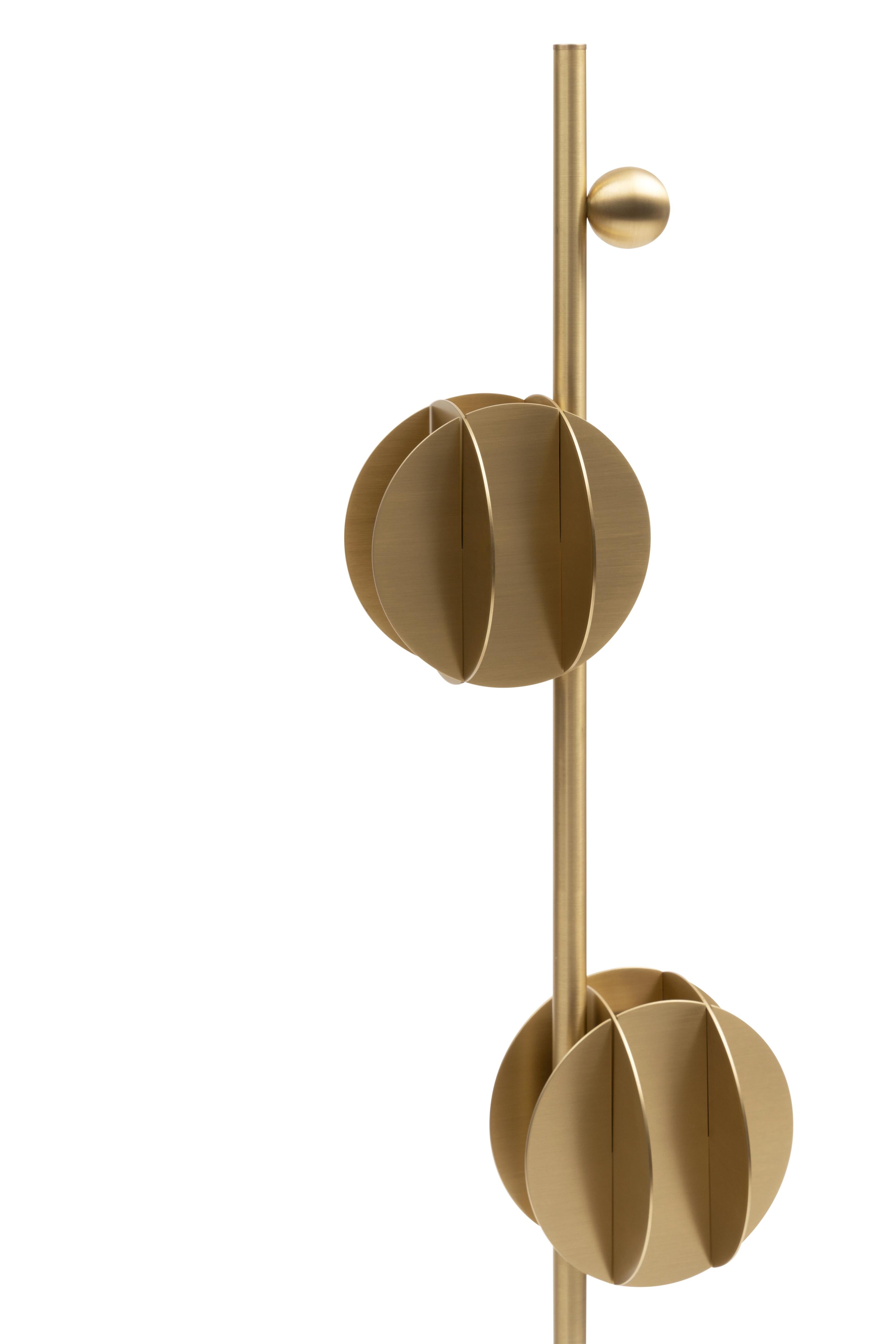 EL brass floor lamp