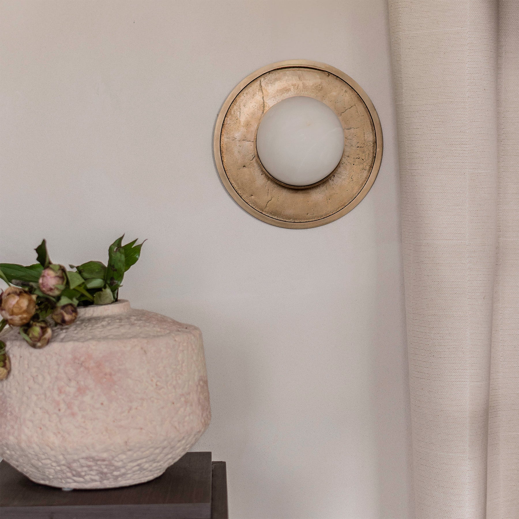 Plafond alabaster VOLLE MAAN geborsteld messing